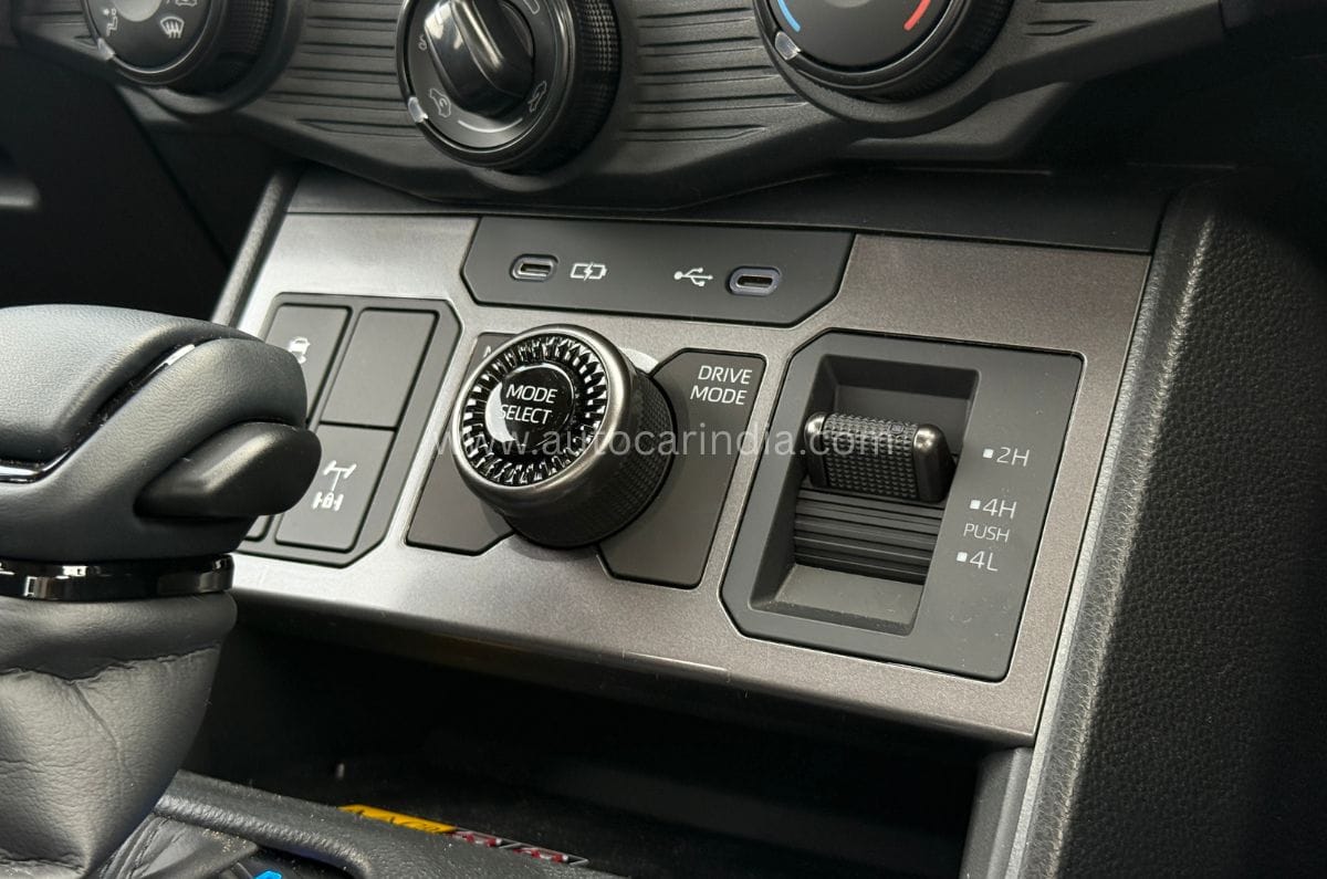 2026 Toyota Hilux off-road settings