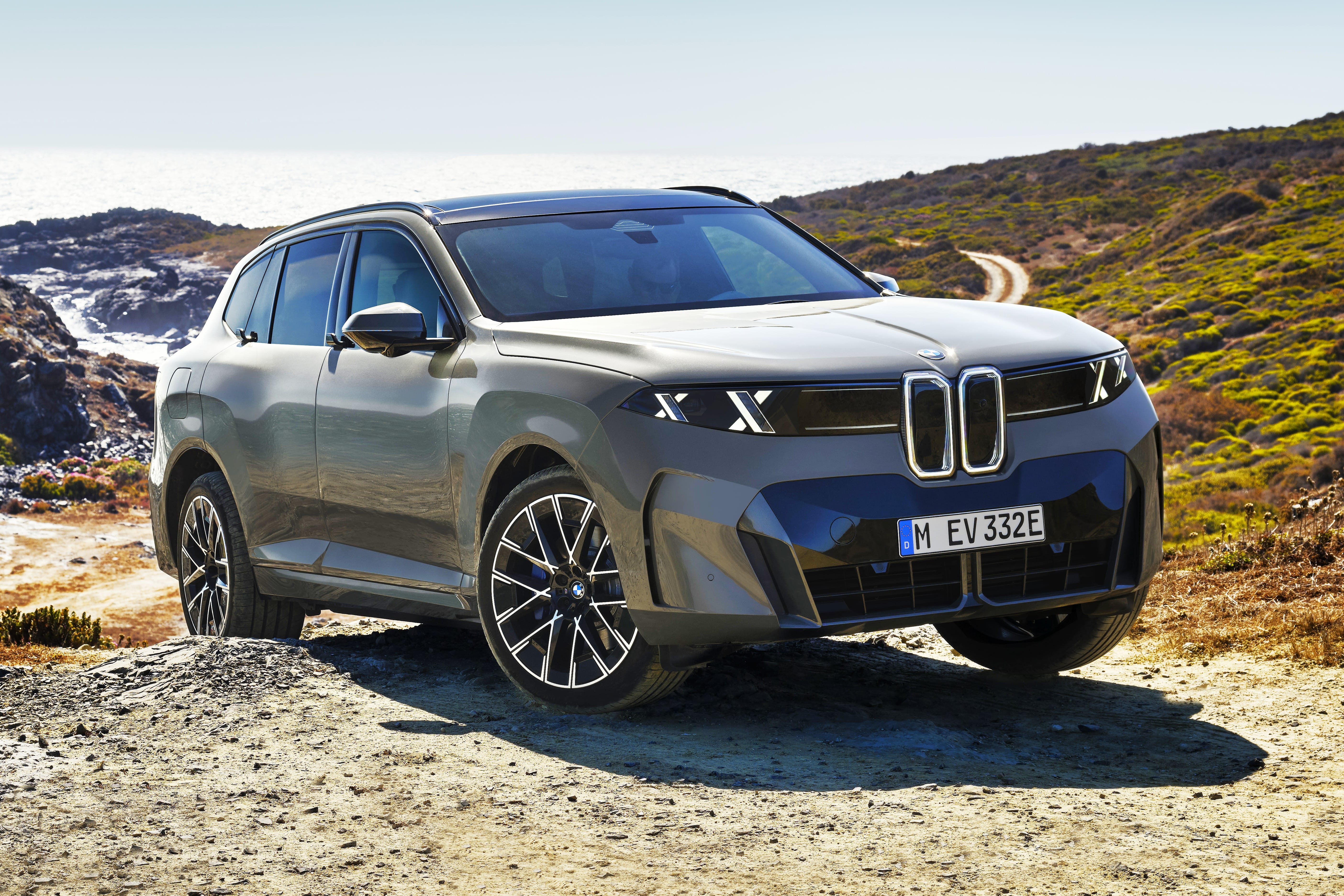 BMW reportedly puts its upcoming G-Class, Defender rival on ice