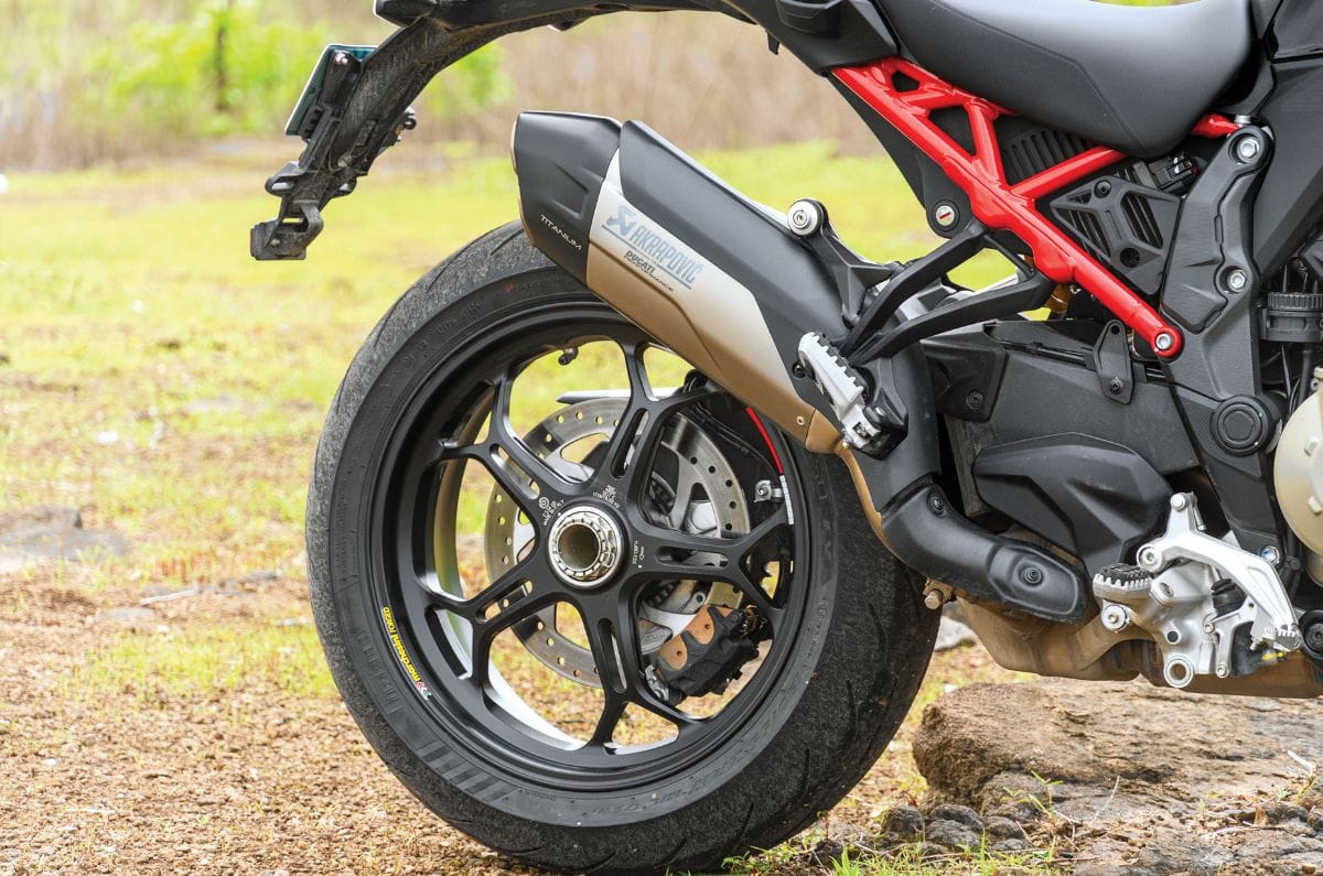 Ducati Multistrada V4 Pikes Peak Review: Shapeshifter!