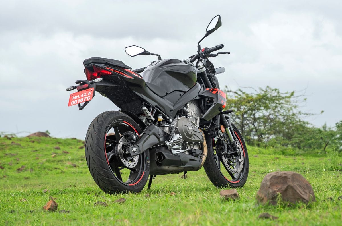 Aprilia Tuono Special Edition review: the new standard