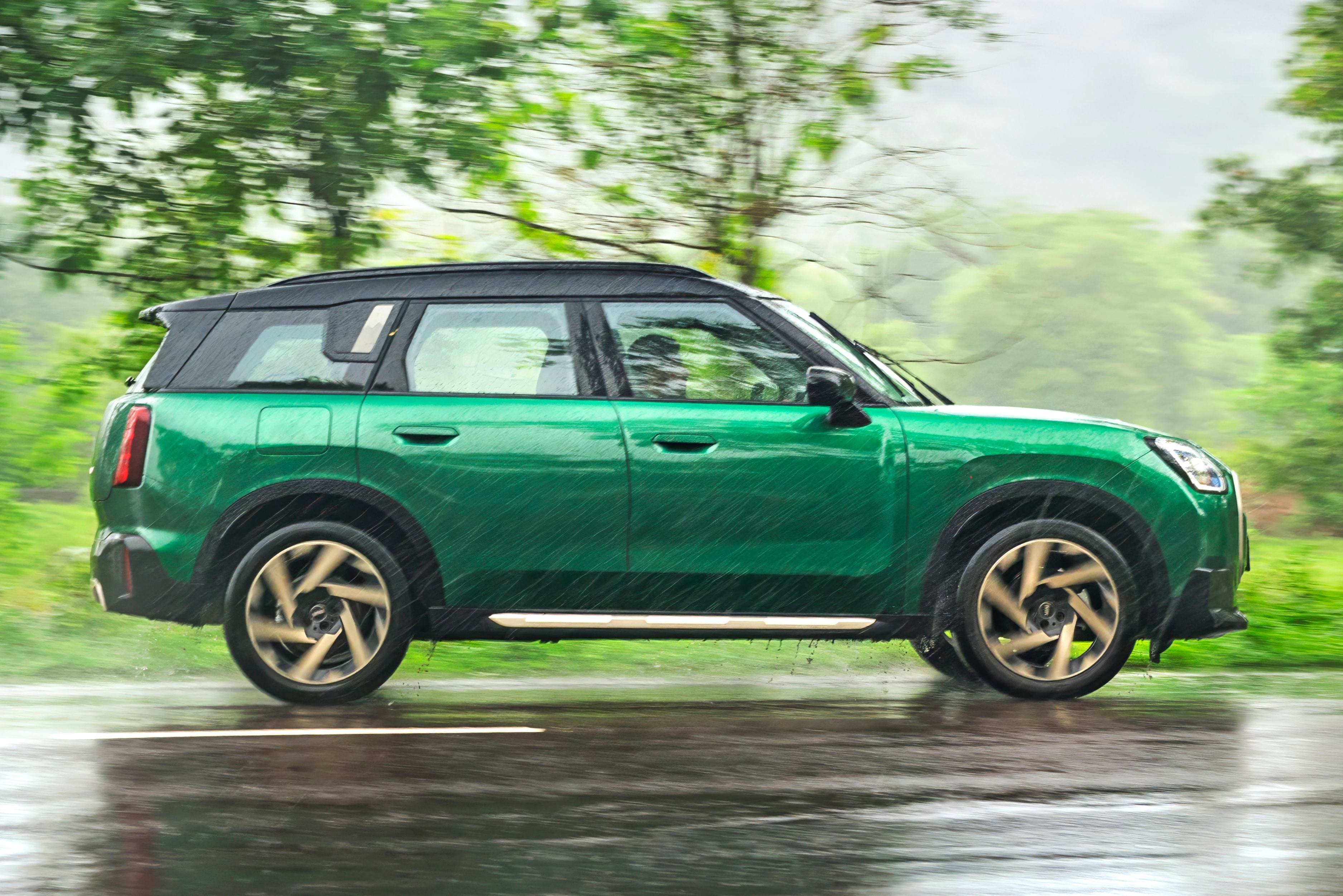 2026 Mini Countryman C Review – Can it be a serious luxury SUV?