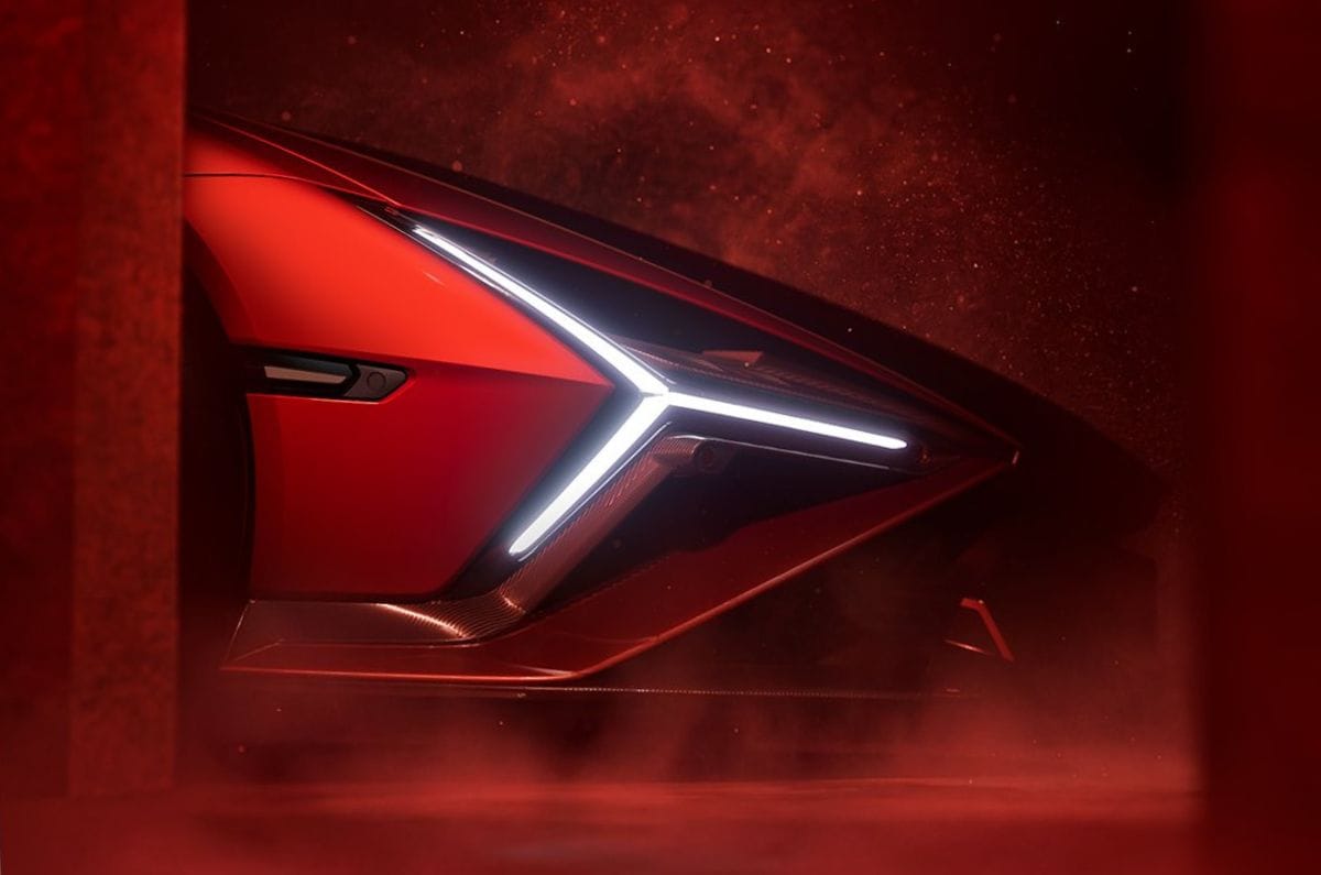 Lamborghini Revuelto SV teaser front bumper