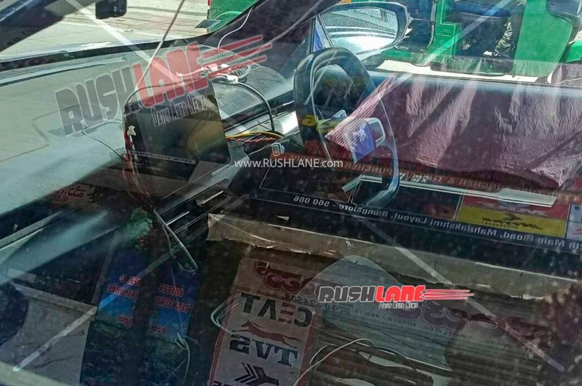 Vinfast VF5 Spied testing in India