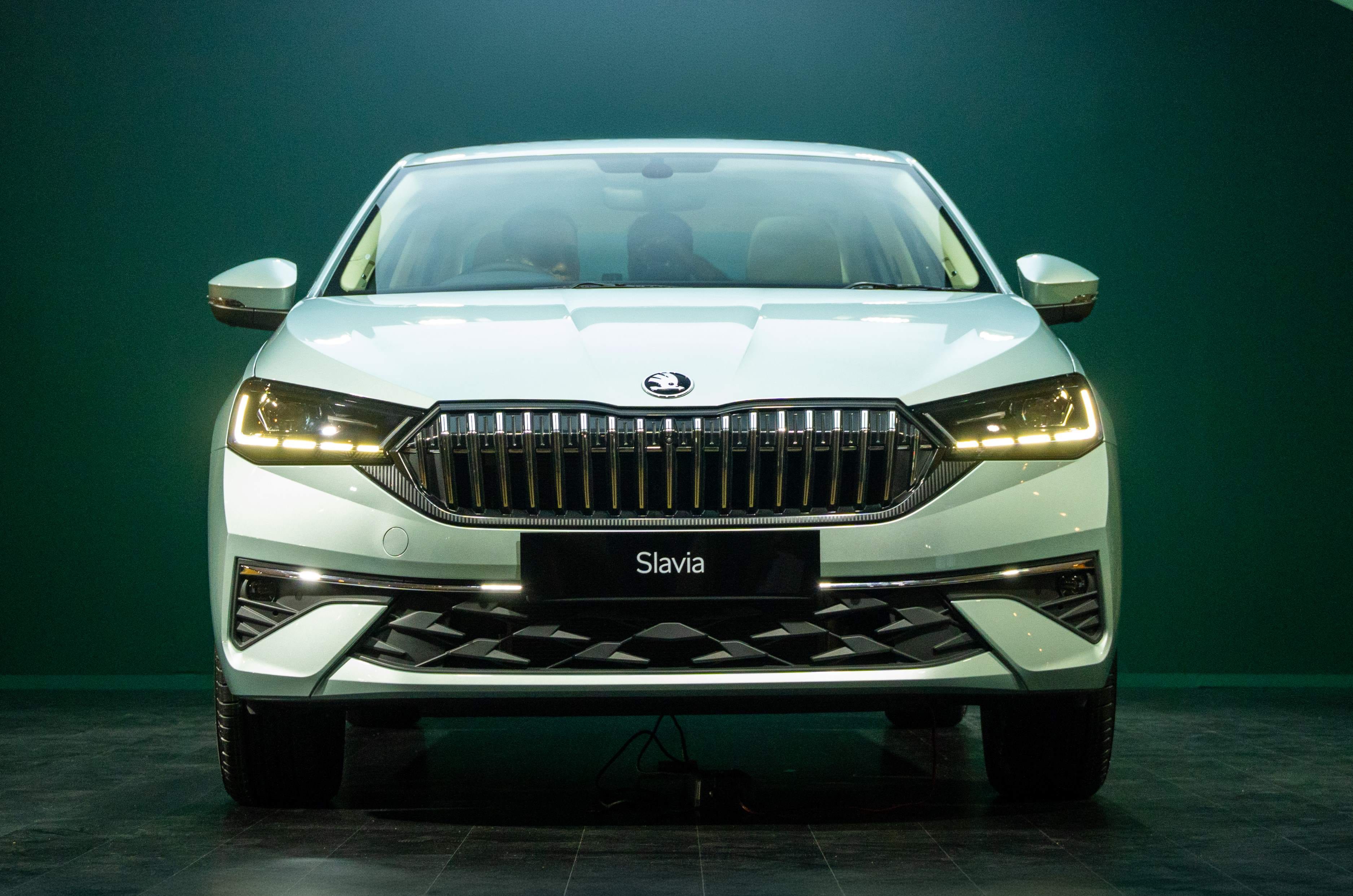 Skoda Slavia front