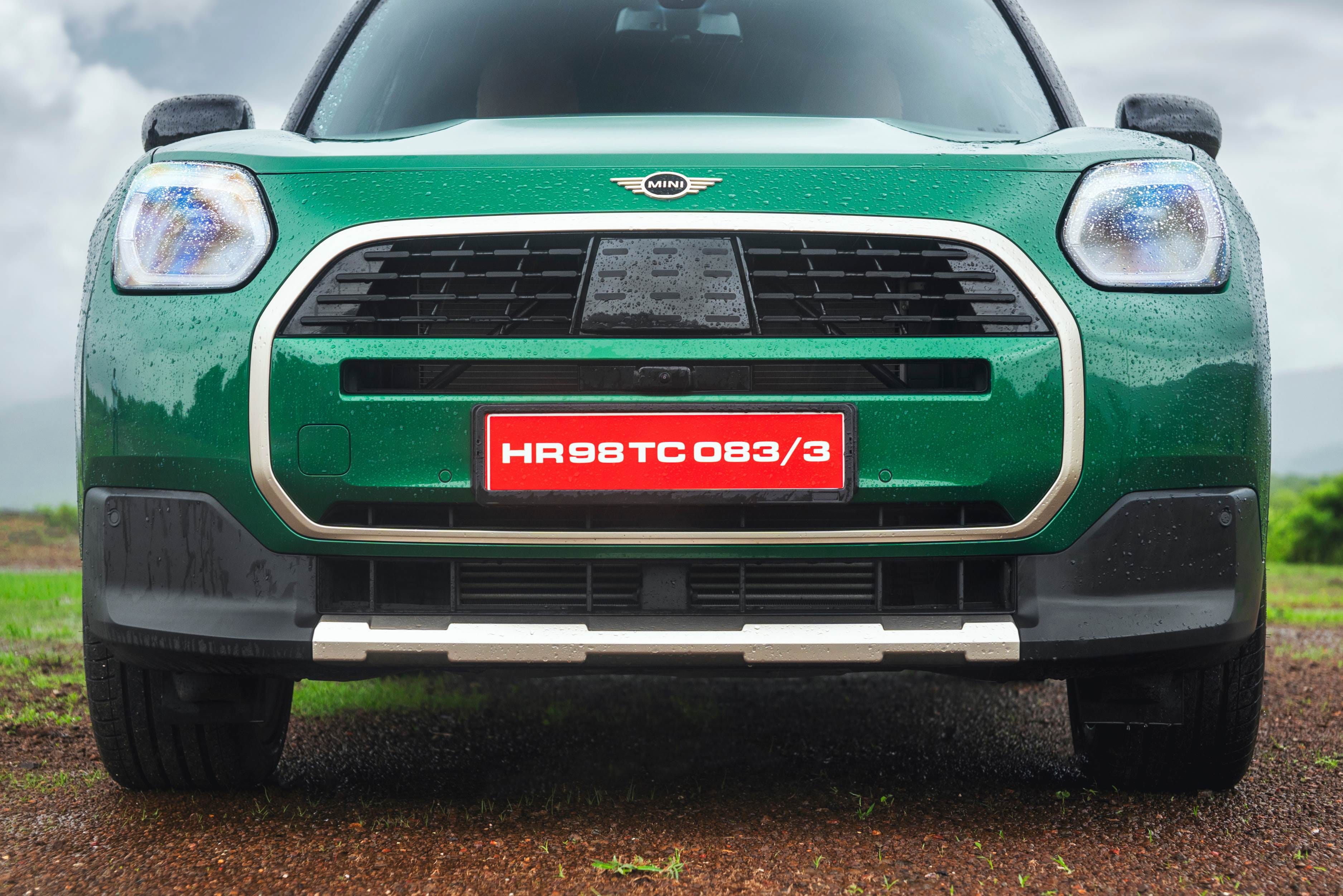 2026 Mini Countryman C front