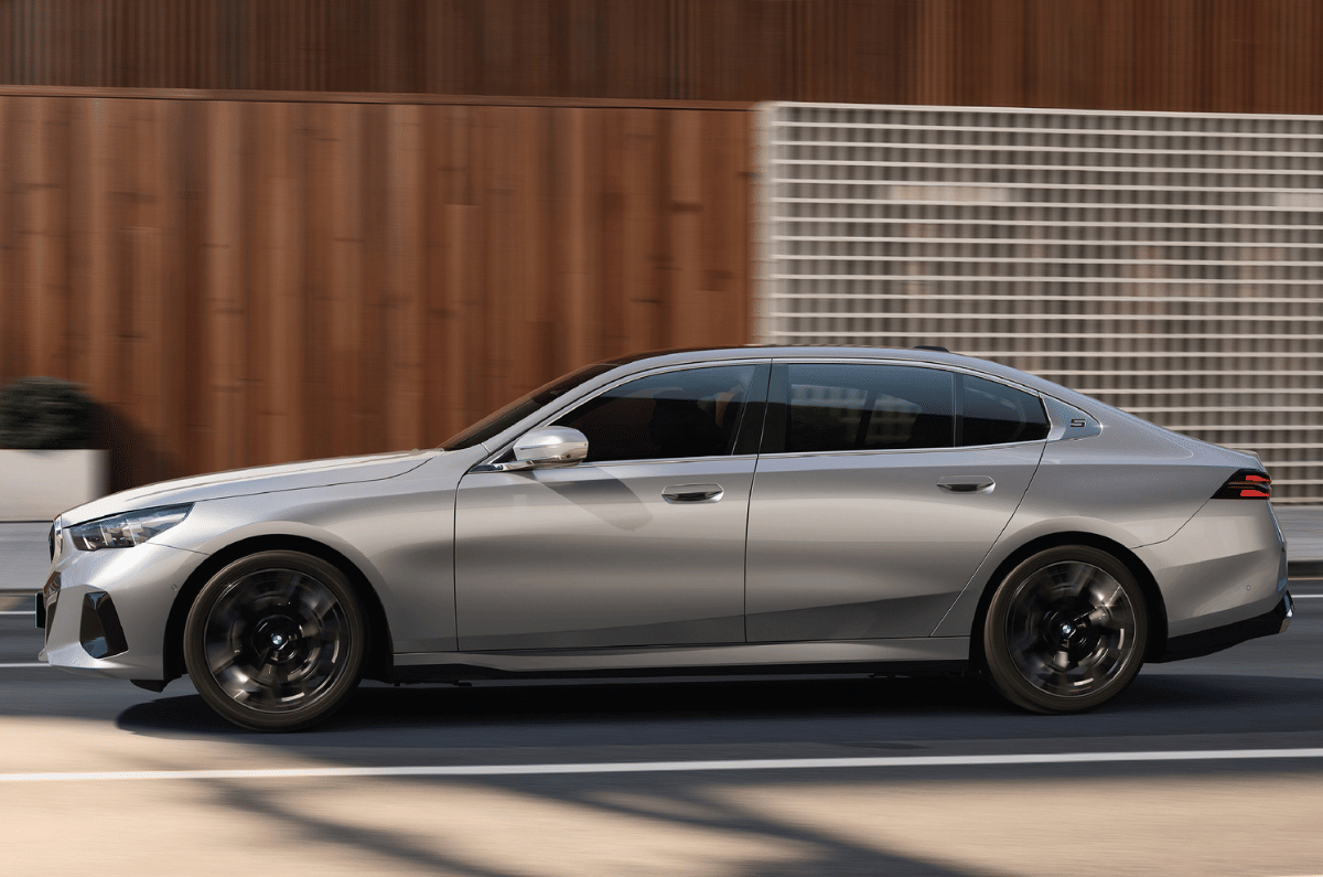 BMW i5 LWB