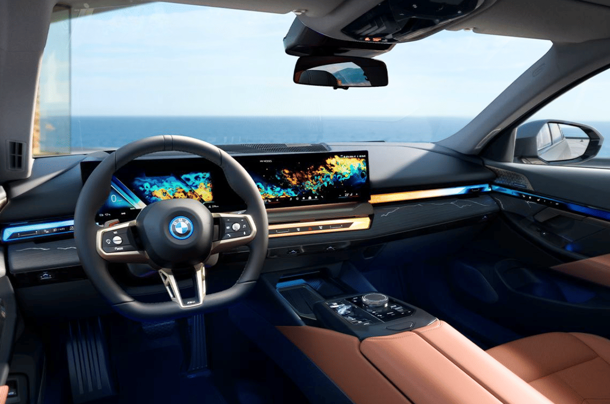 China-spec BMW i5 LWB