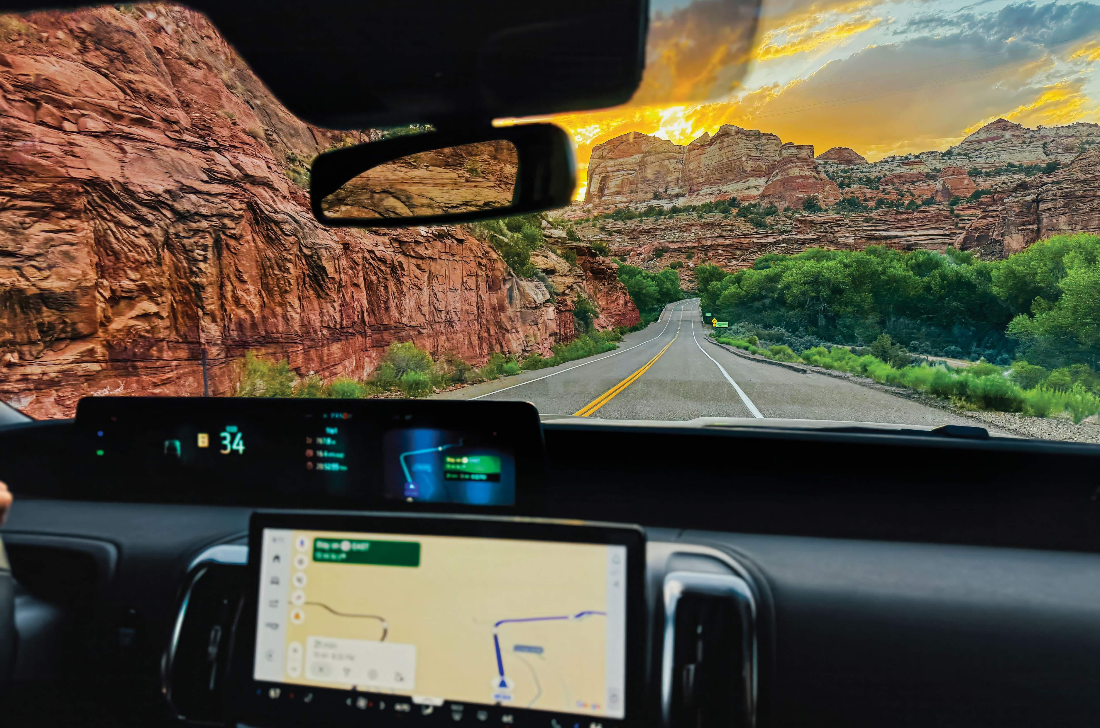 Exploring Utah in a Ford Expedition: Utah by the book