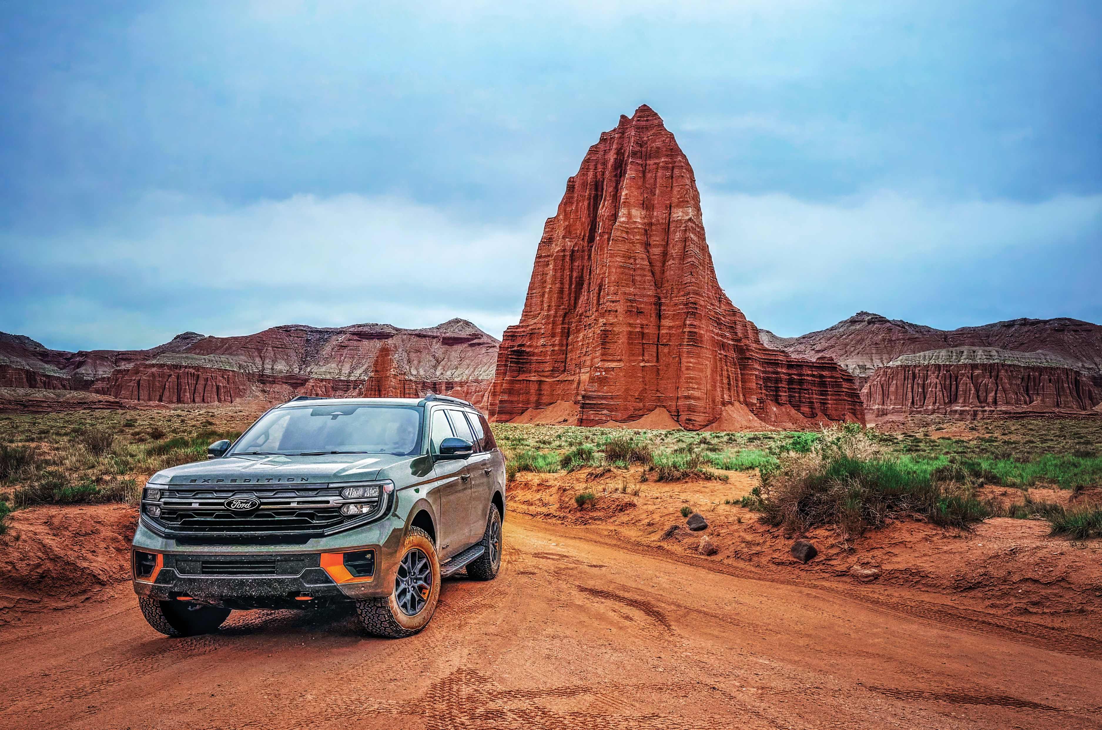 Exploring Utah in a Ford Expedition: Utah by the book