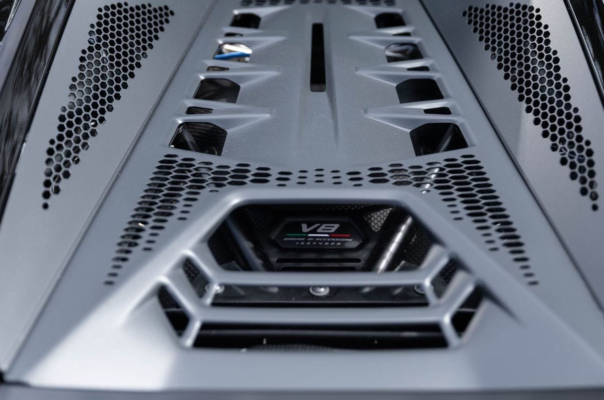 Lamborghini Temerario Tricolore engine