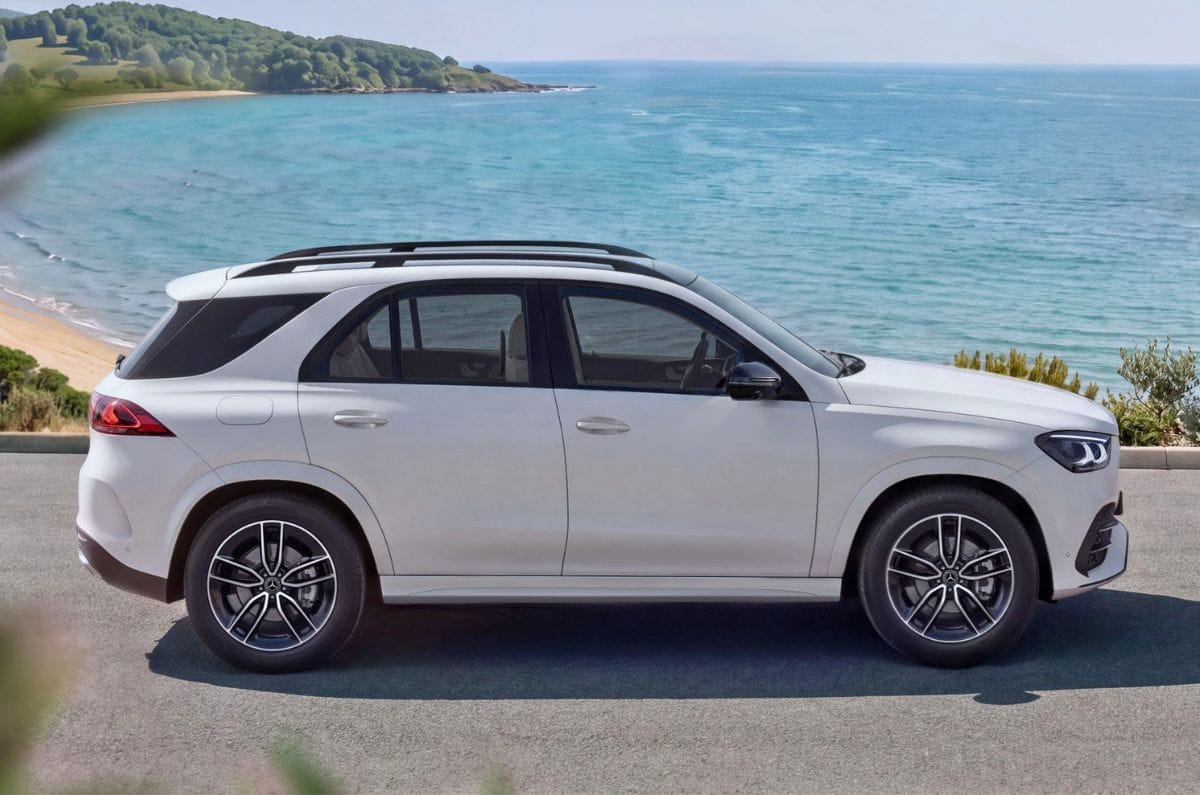 Mercedes-Benz reveals long-wheelbase GLE L in China