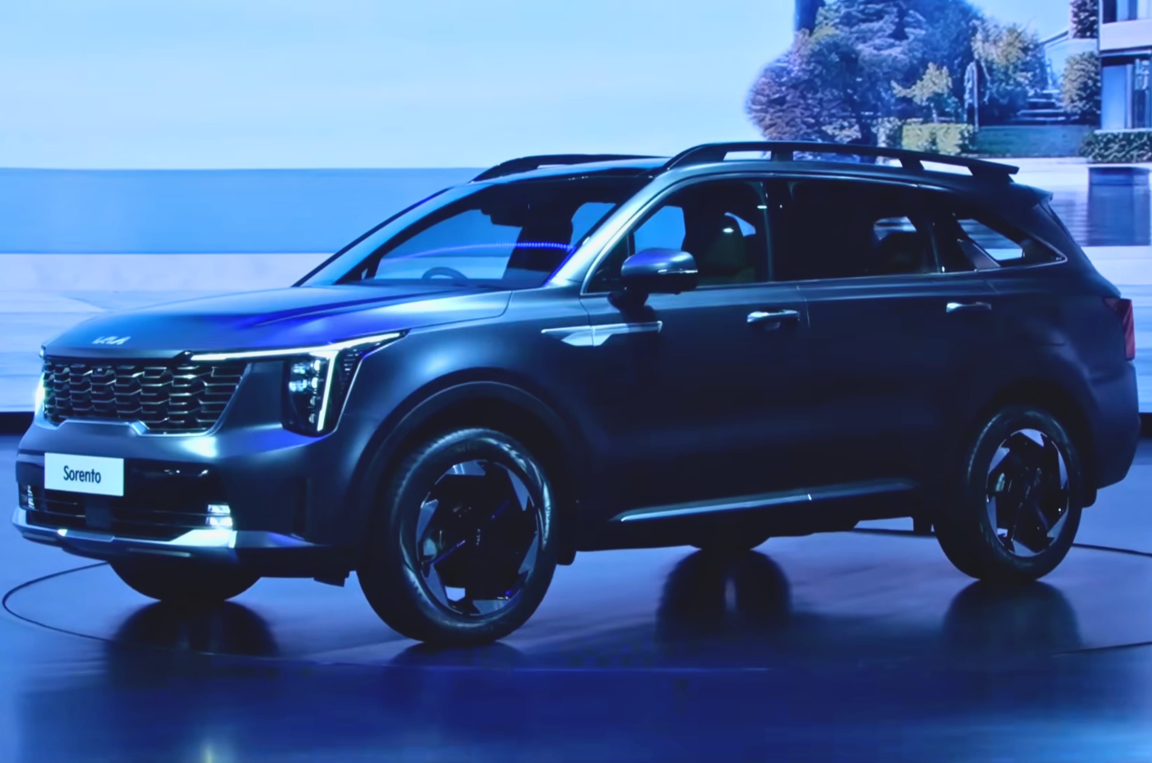 Kia Sorento launched at Rs 27.99 lakh