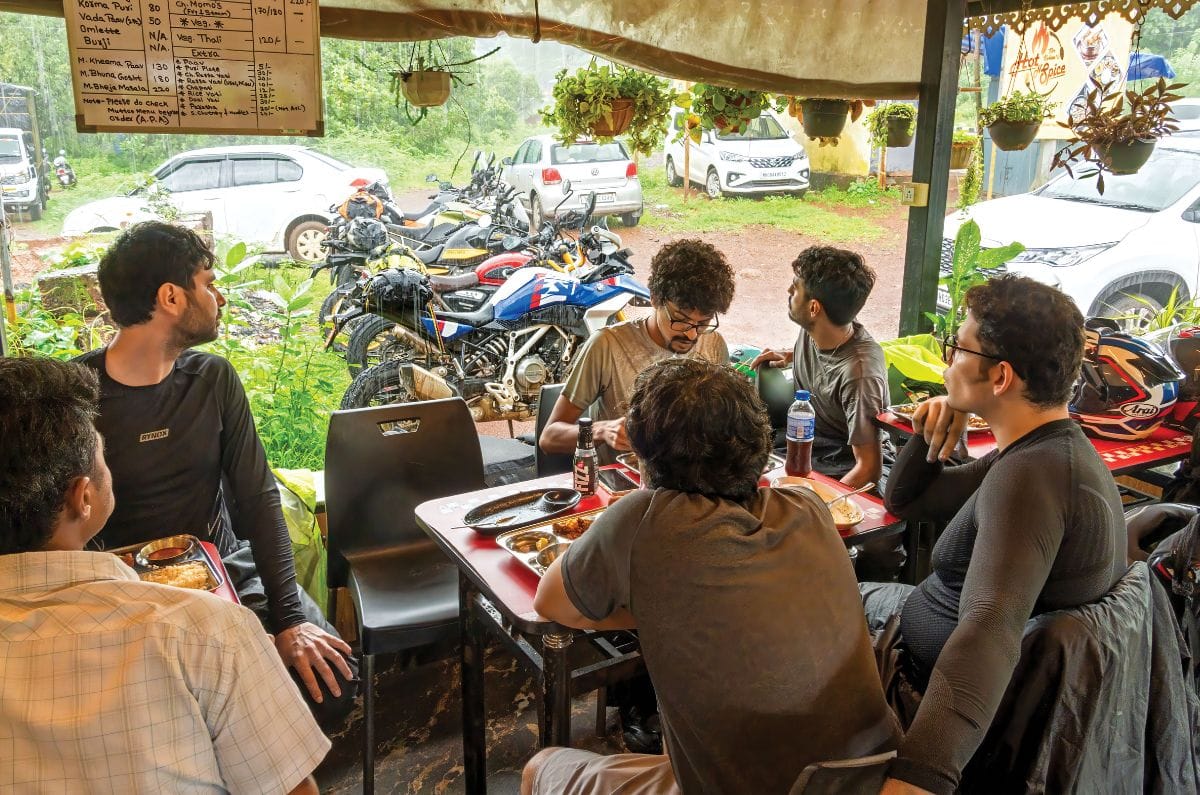 1300km road-trip with Royal Enfield, TVS, BMW, Triumph and KTM