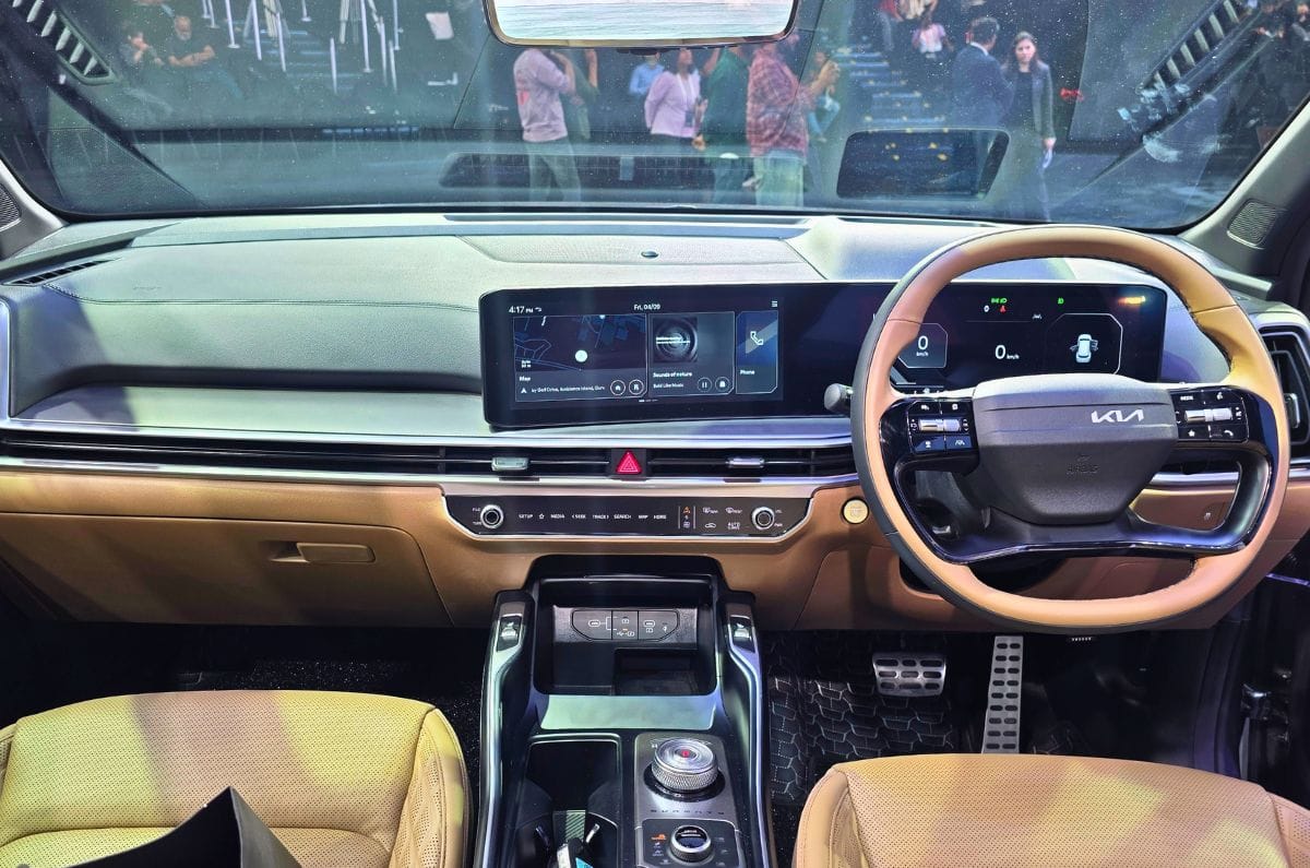 Which Kia Sorento variant should you buy?