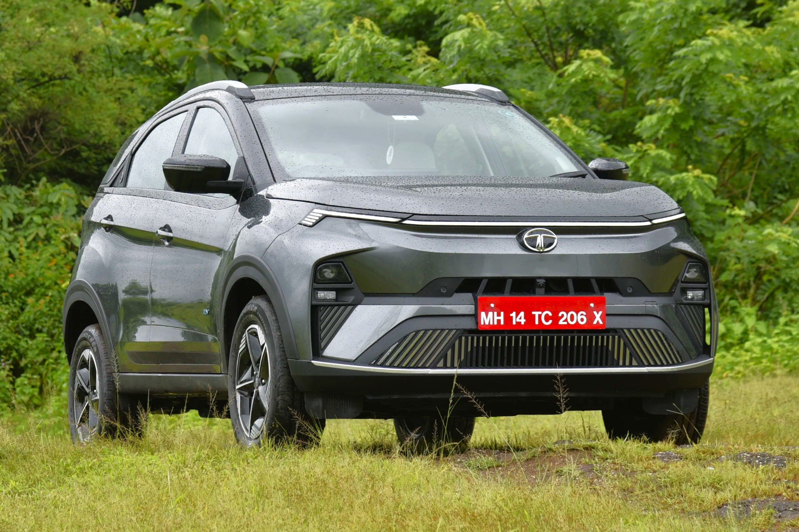 Tata Harrier EV discounts go up to Rs 2.75 lakh in September 2026