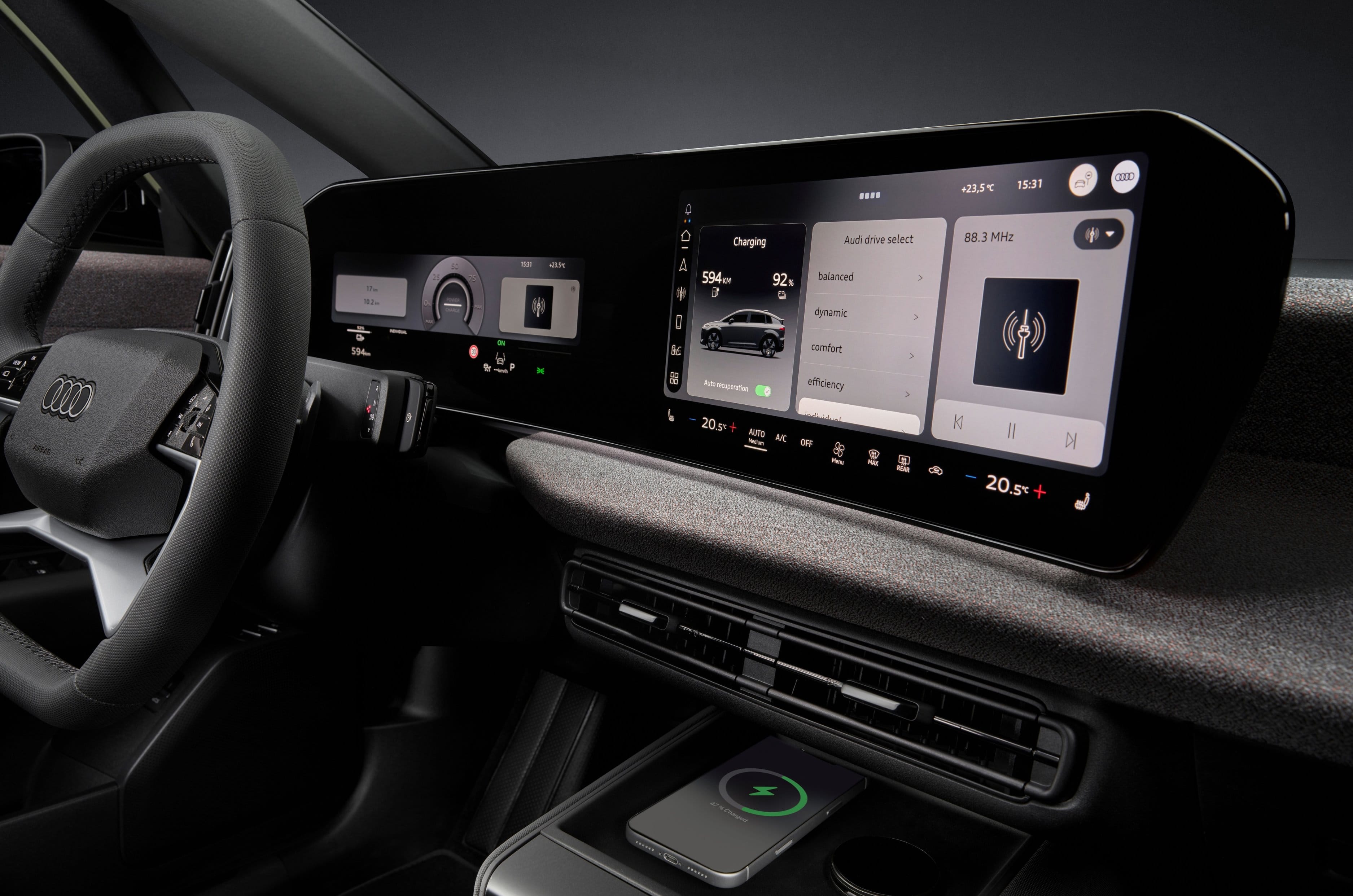 Audi A2 e-tron touchscreen