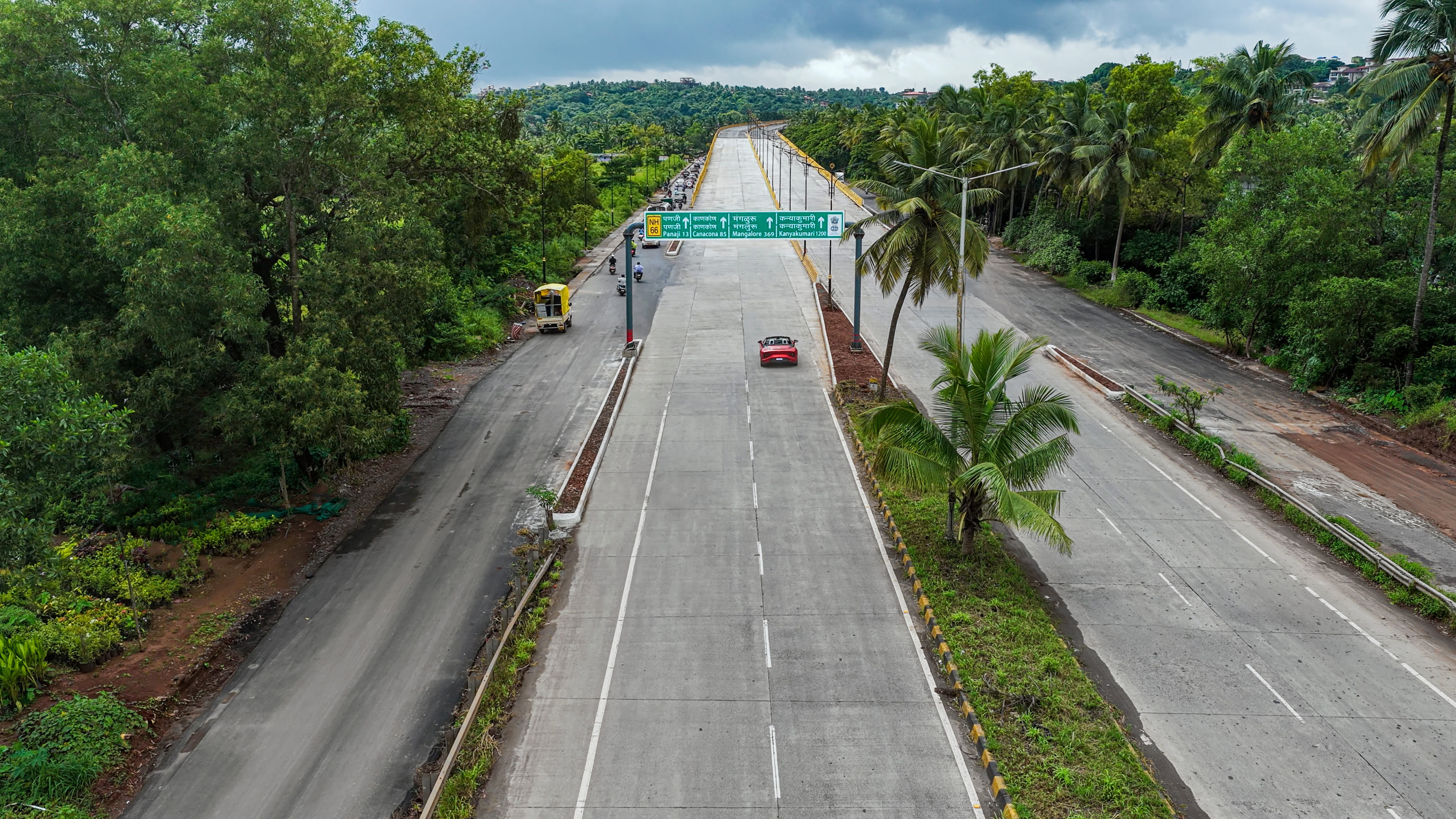 Cruising down Goa’s Porvorim Elevated Corridor in an MG Cyberster