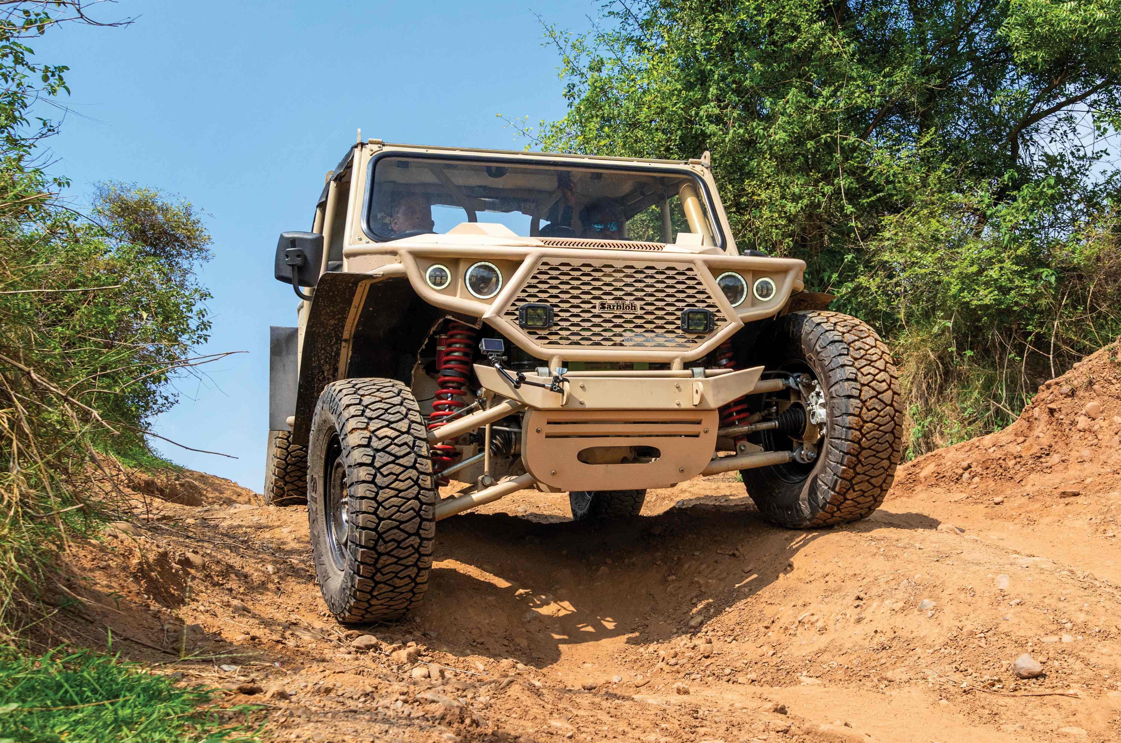 Driving the JSW Tomcar and EX4: Dirt Devils