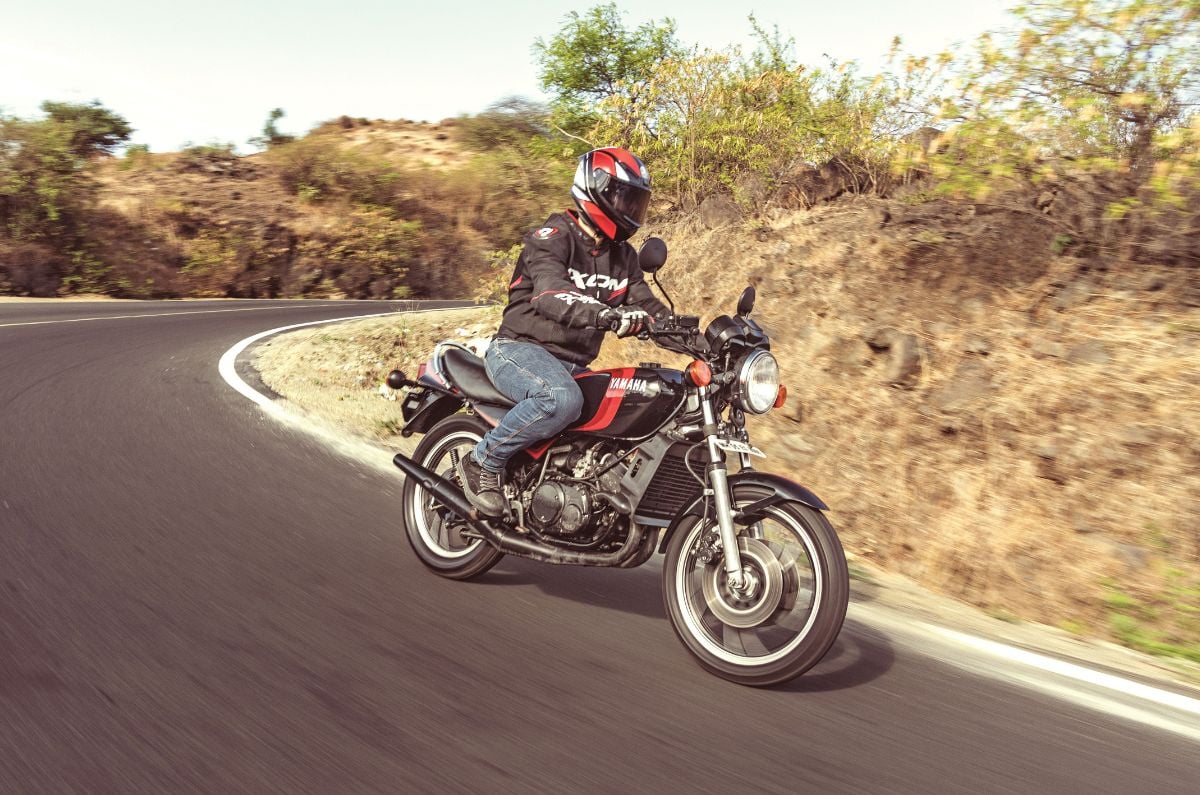 Yamaha RD350LC riding shot front right side angle 