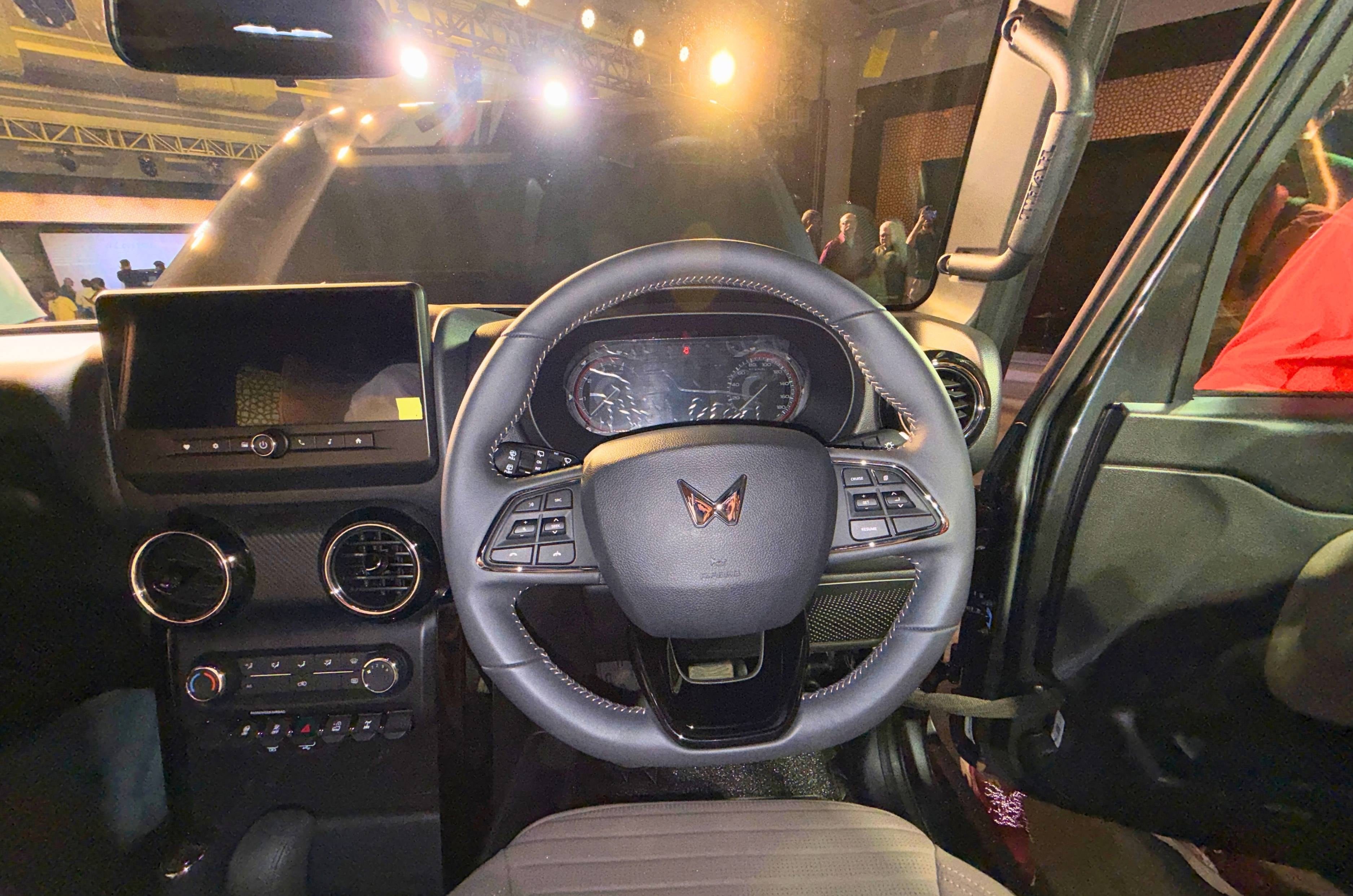 Mahindra Thar OG interior