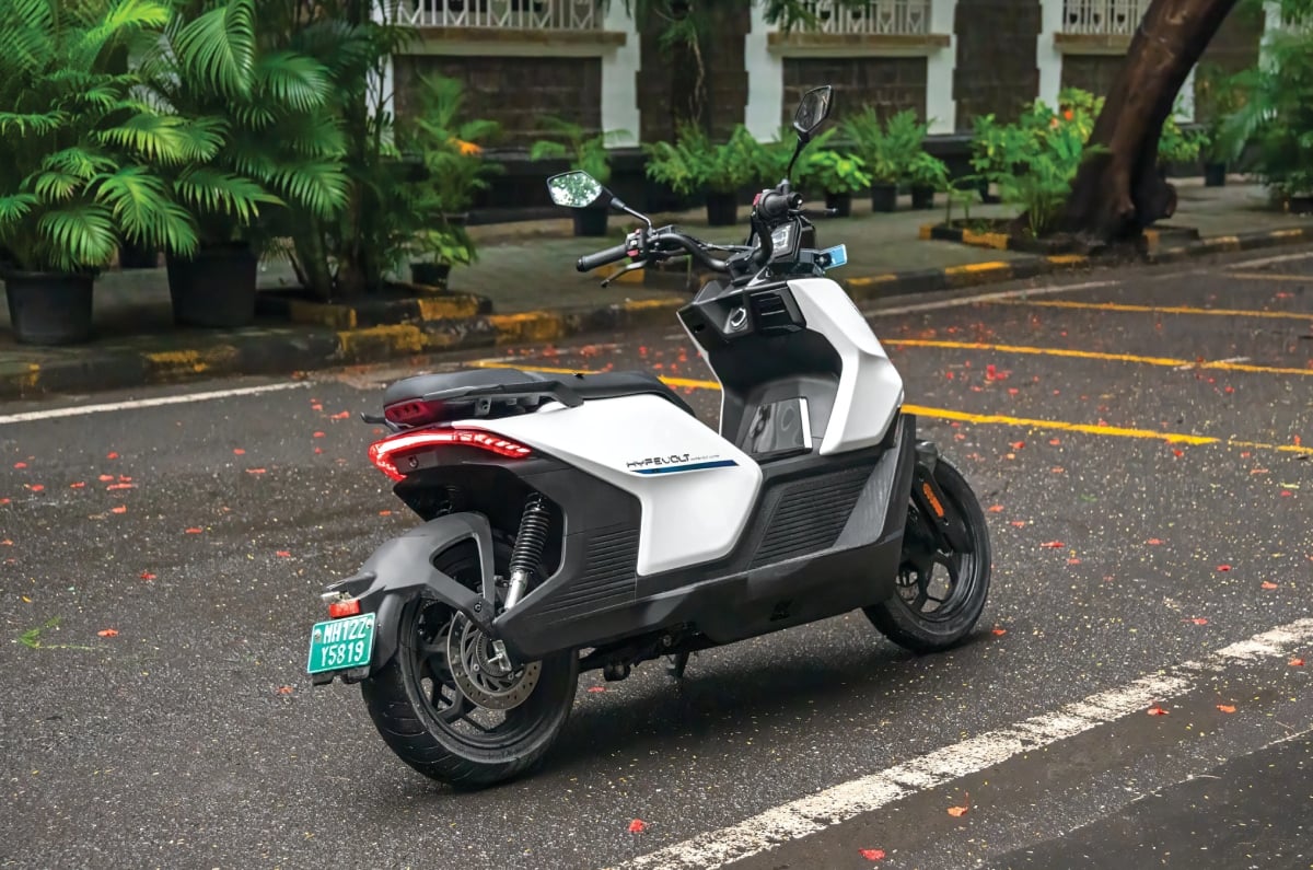 Keeway EZI Hypevolt-R: 3 reasons to buy and 2 reasons to skip it