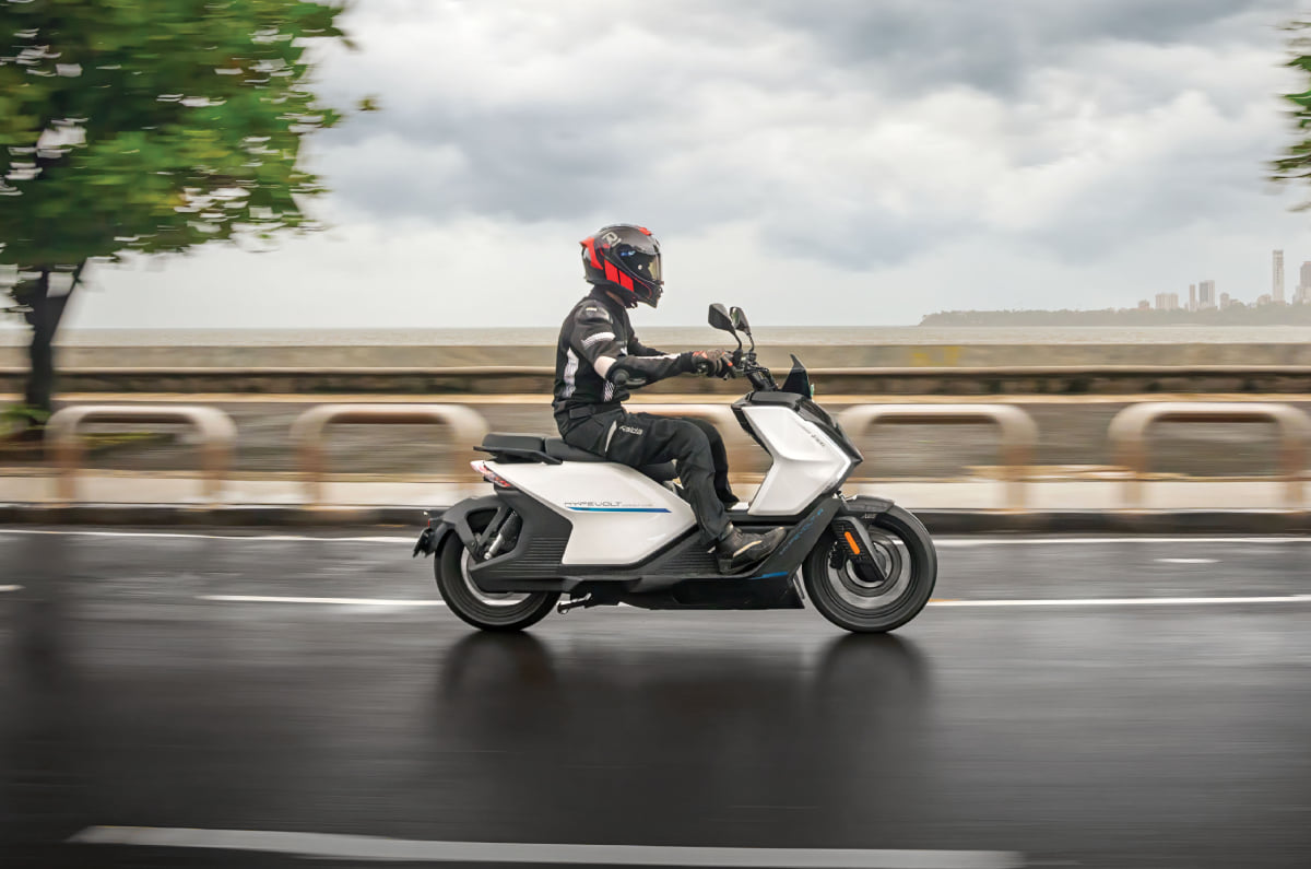 Keeway EZI Hypevolt-R: 3 reasons to buy and 2 reasons to skip it