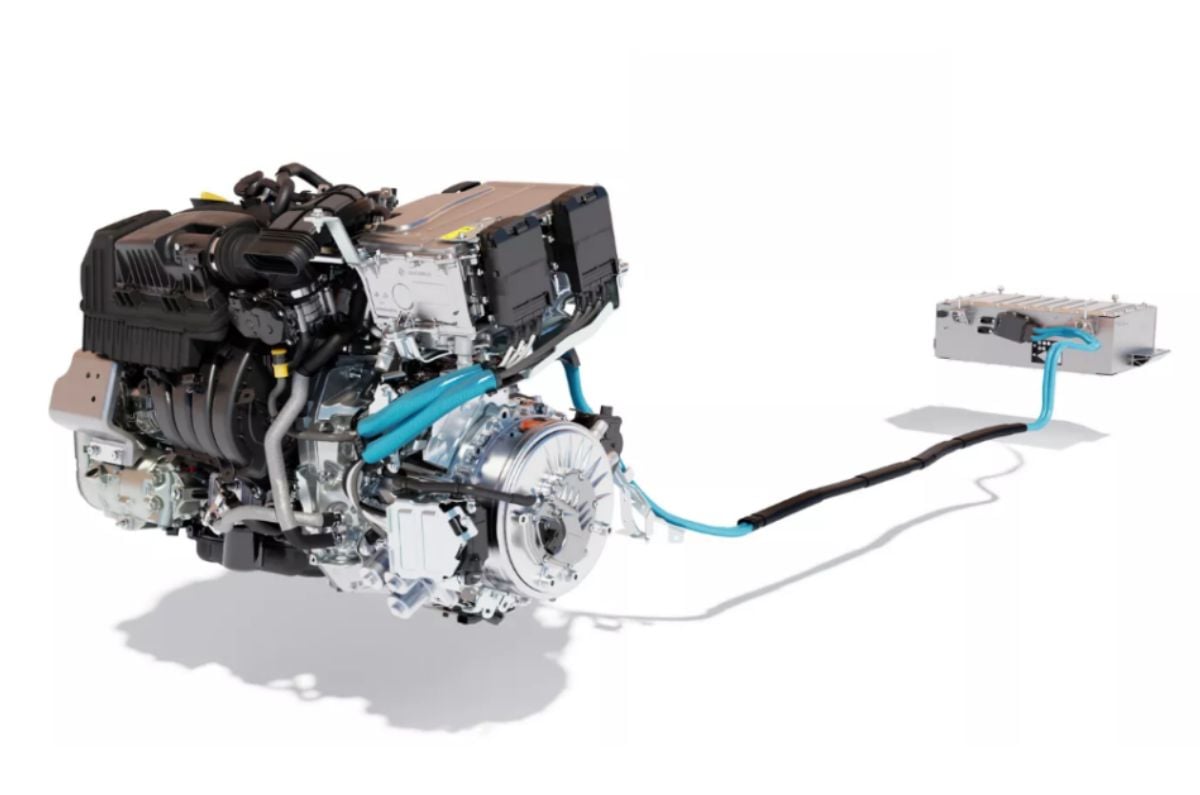 Renault Duster hybrid launch on October 17
