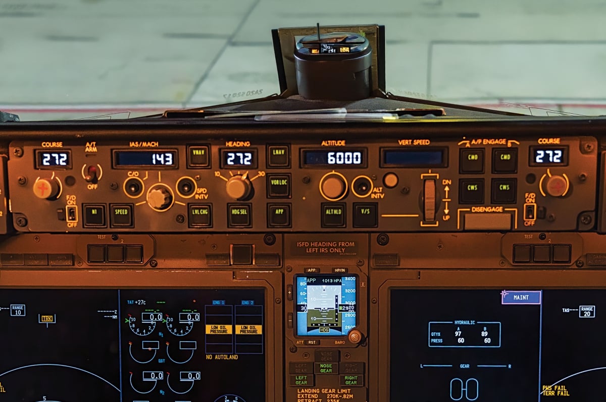 Akasa Boeing 737 Max cockpit 2