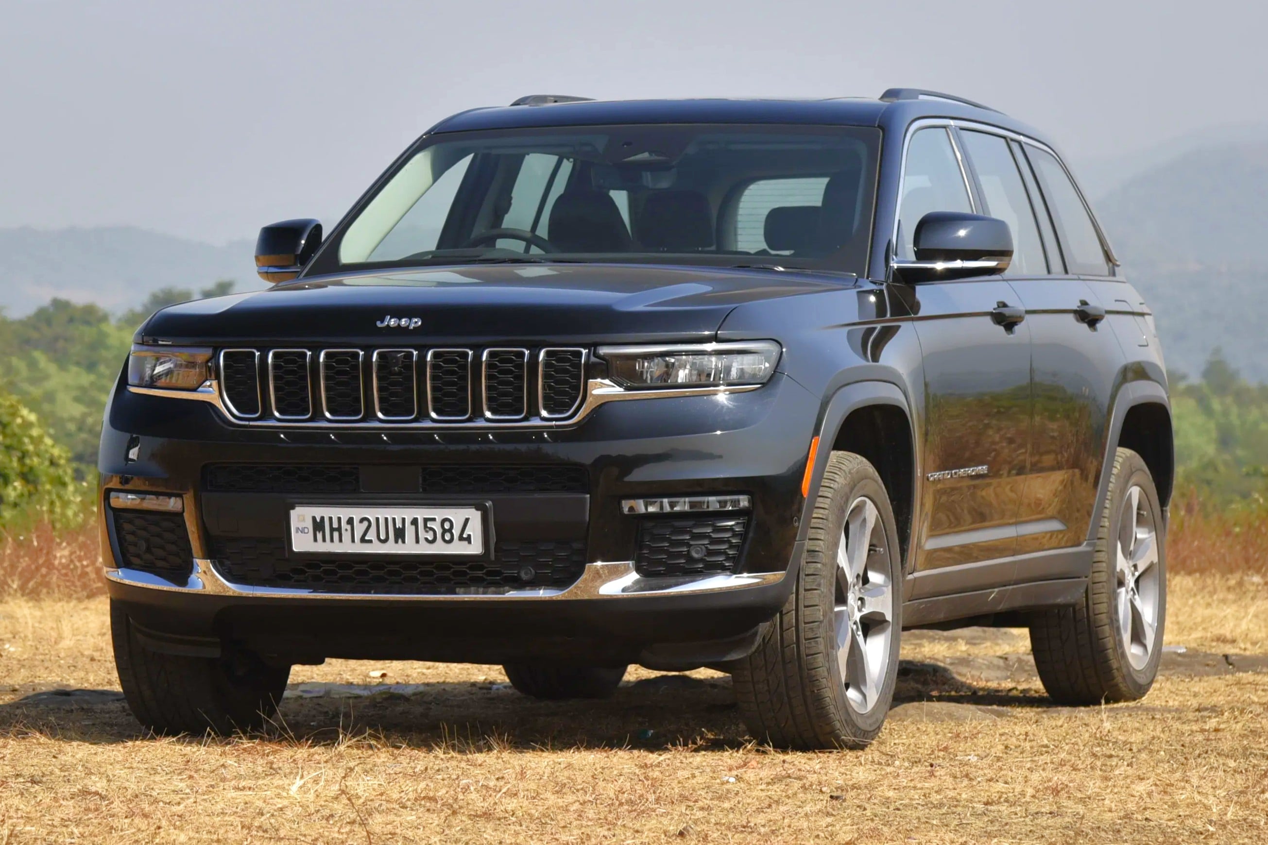Jeep Compass discounts go up to Rs 1.5 lakh in October 2026