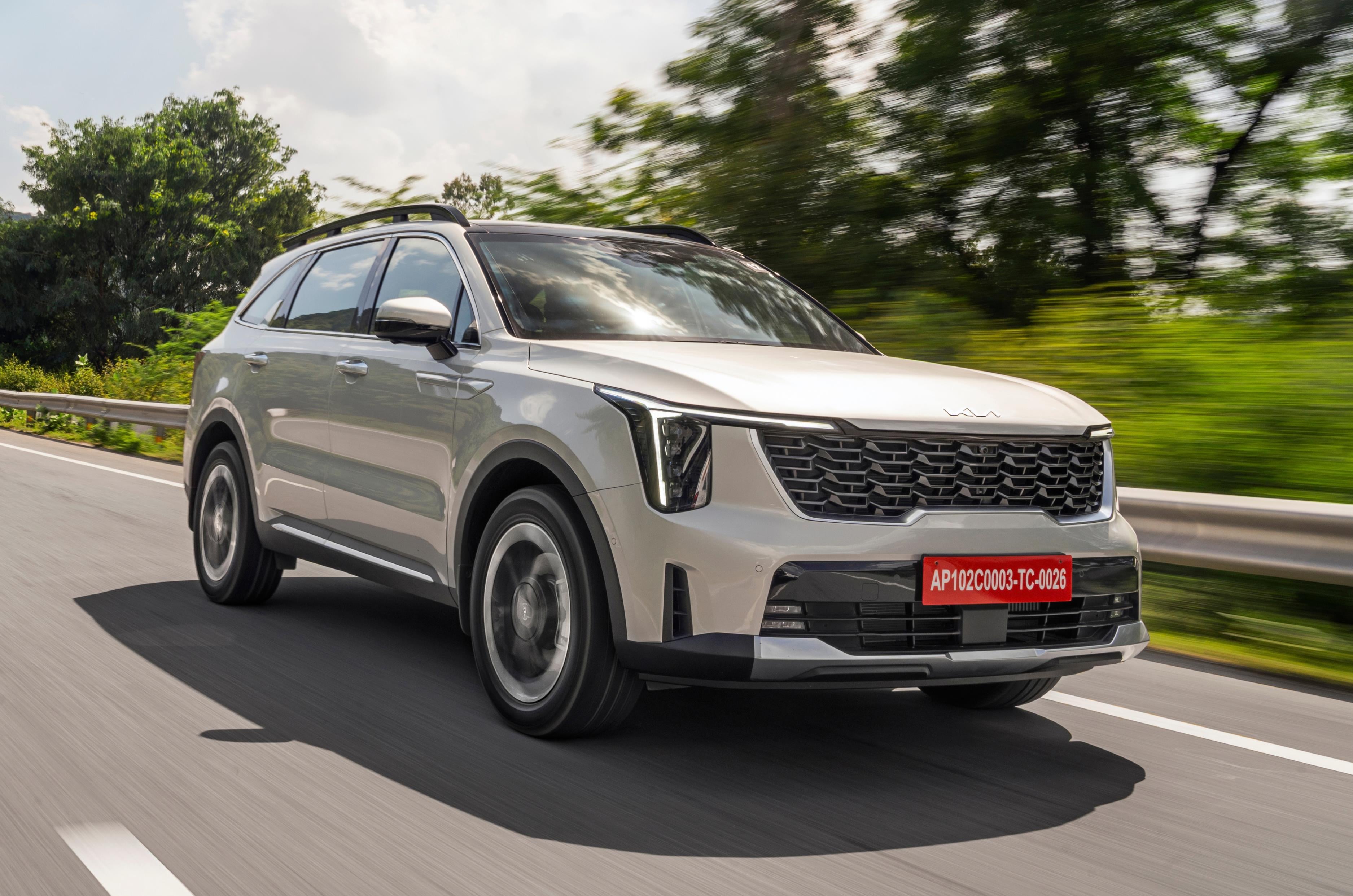 Kia Sorento review: Kia's big hybrid and diesel bet