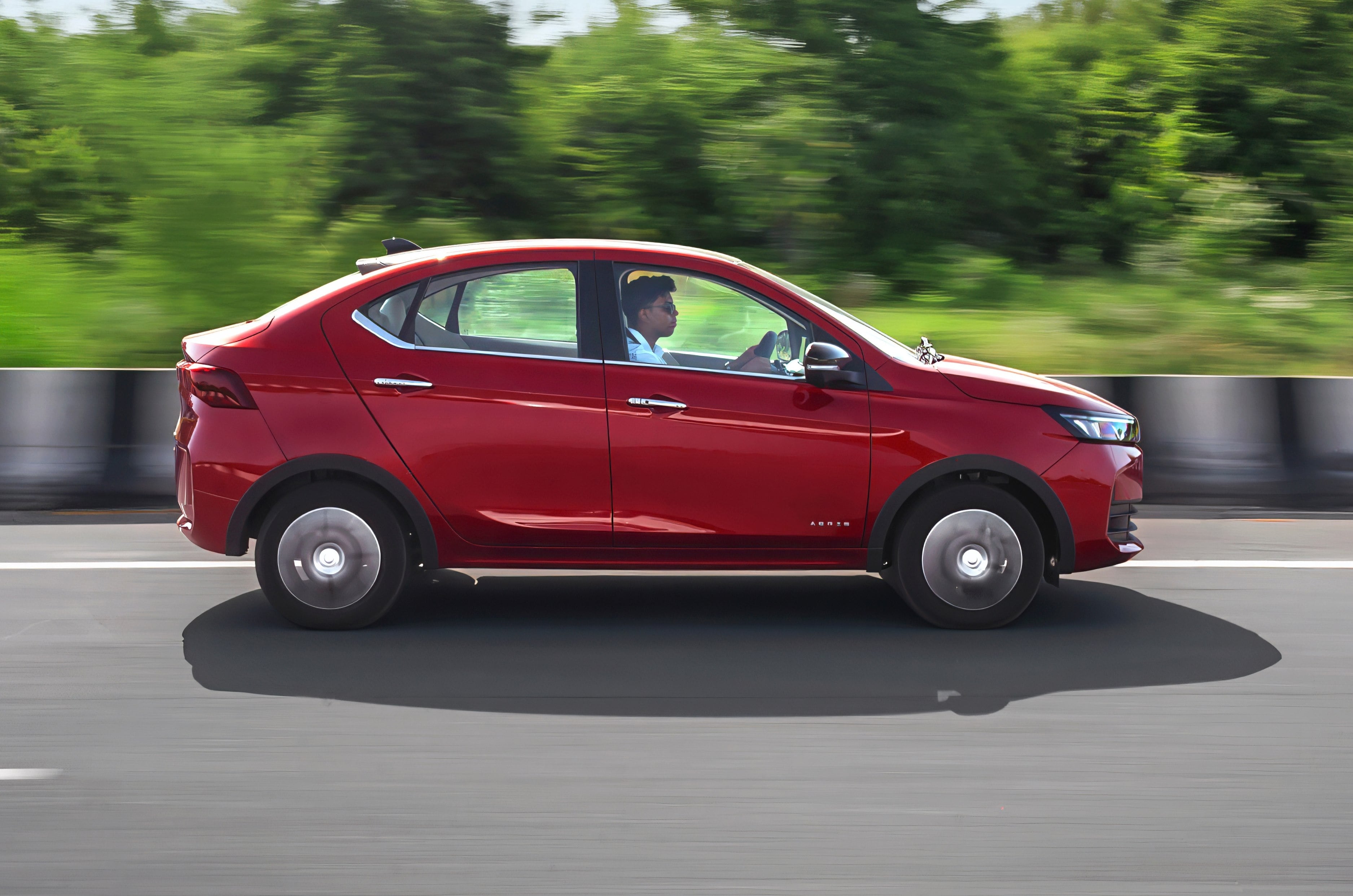 Tata Aeris iCNG AMT review: Fresh yet familiar