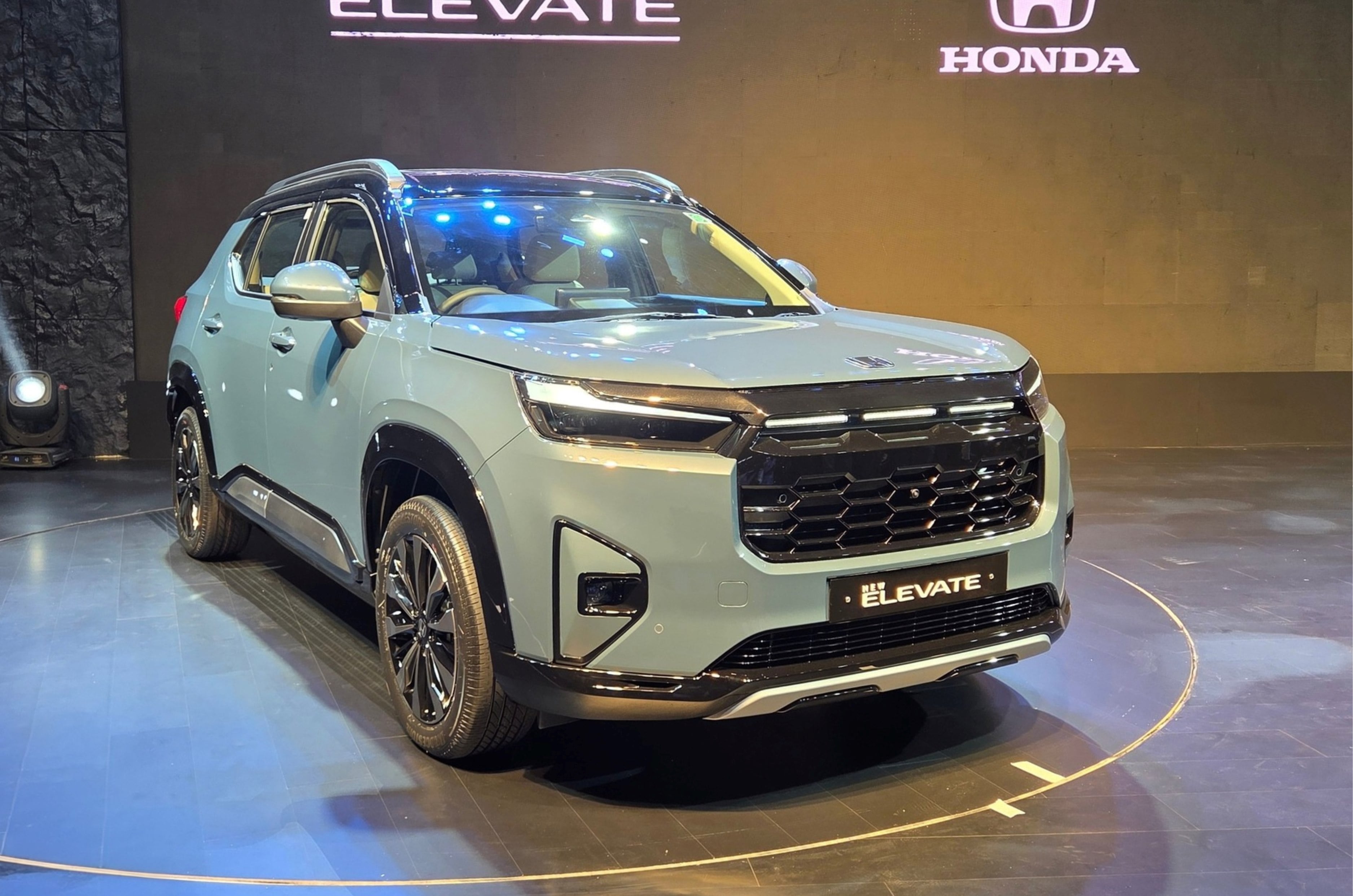September 2026 car retail sales: Mahindra beats Tata to second place