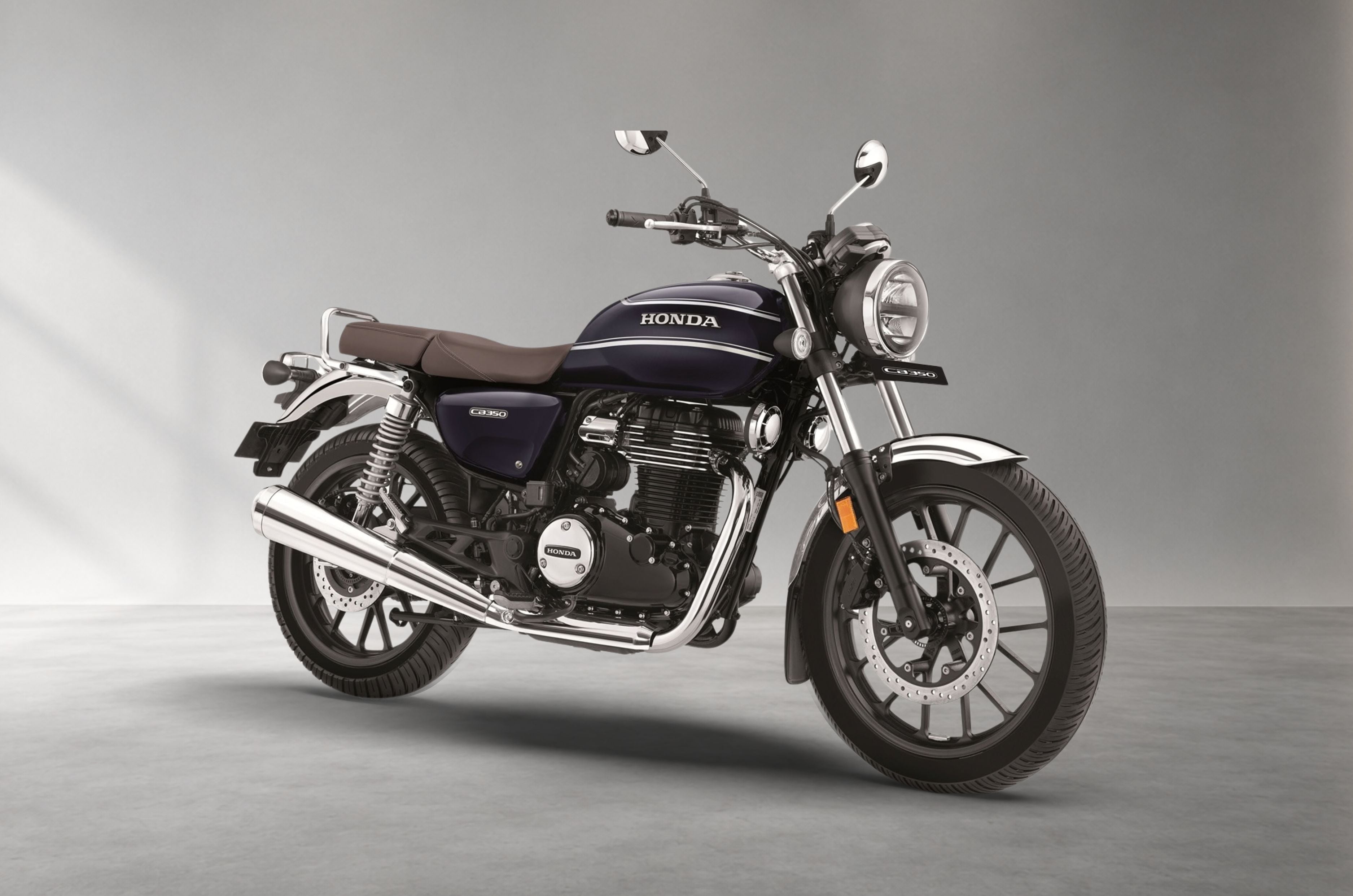 Honda CB350 in Chrome Pearl Siren Blue.