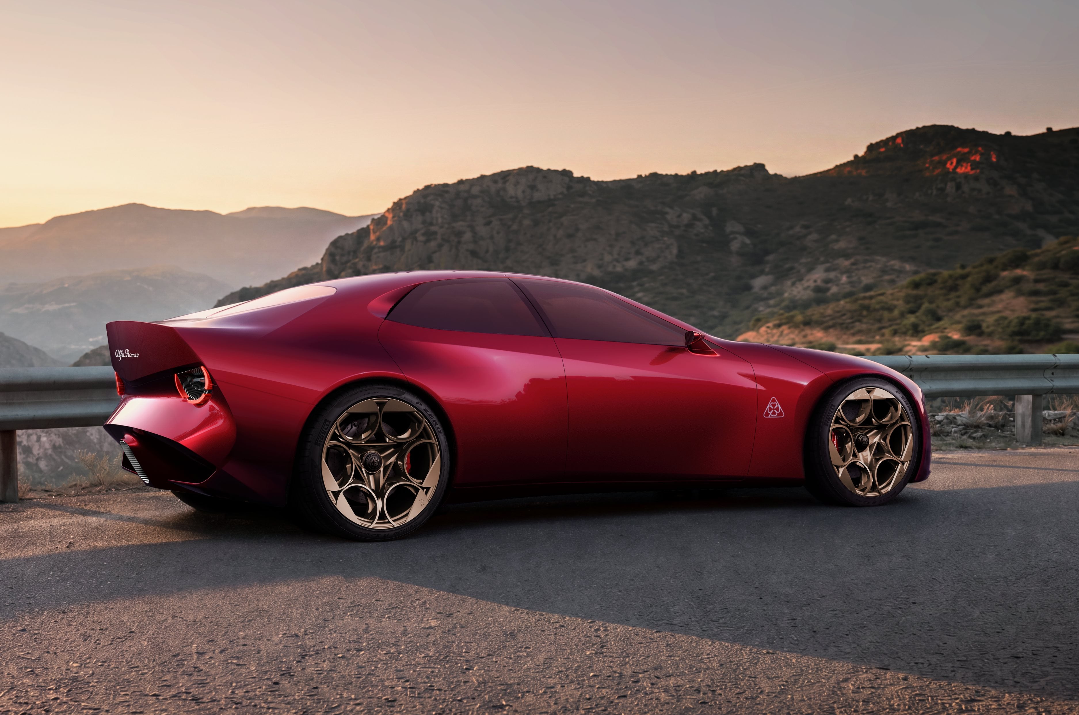 Alfa Romeo Cuorerosso concept previews brand’s new design language