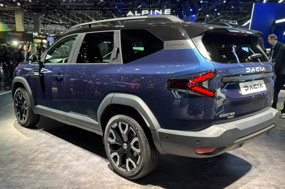 India-bound Dacia Bigster hybrid showcased at Paris Motor Show