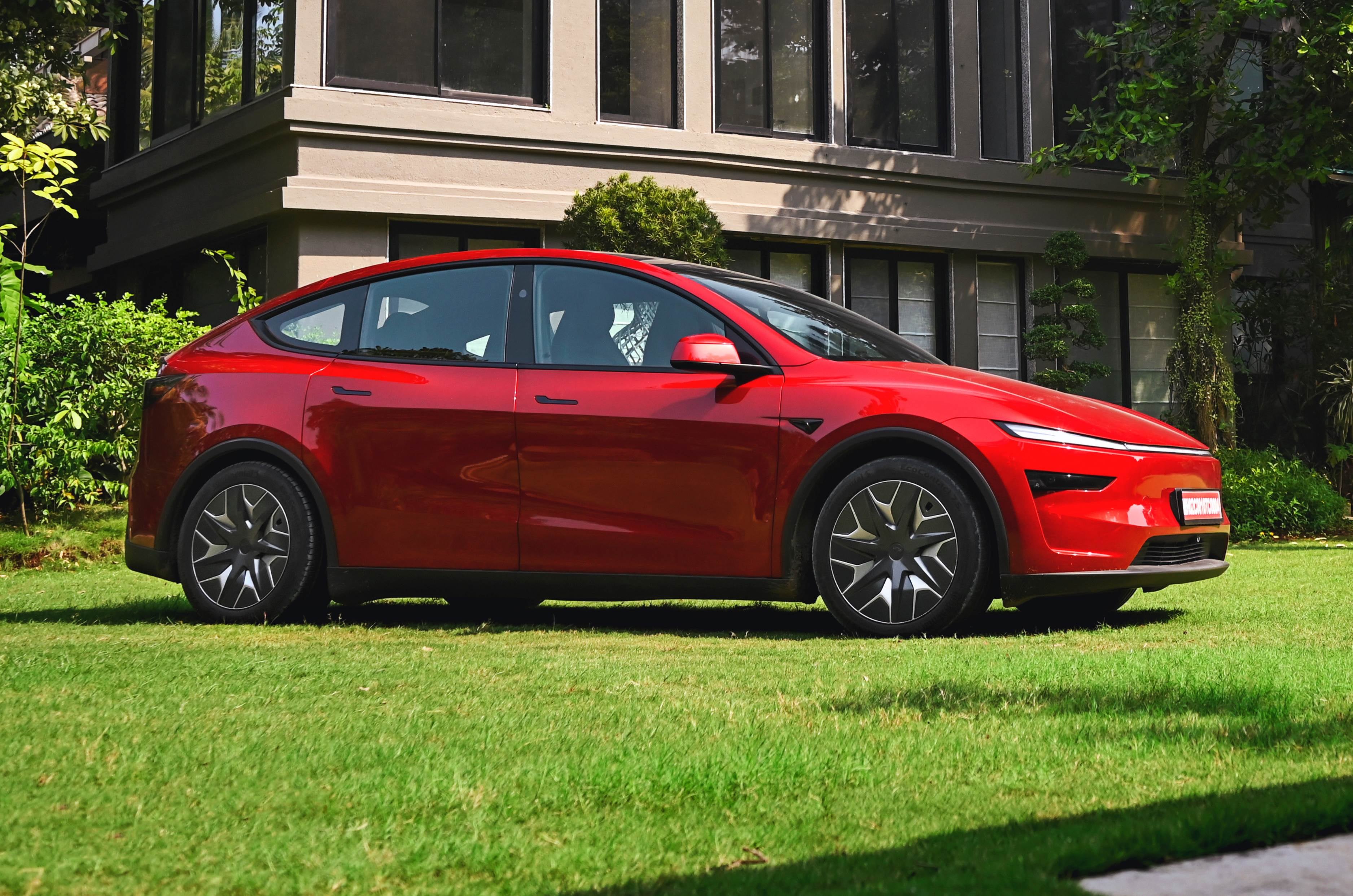 Tesla Model Y L review: Going the extra mile