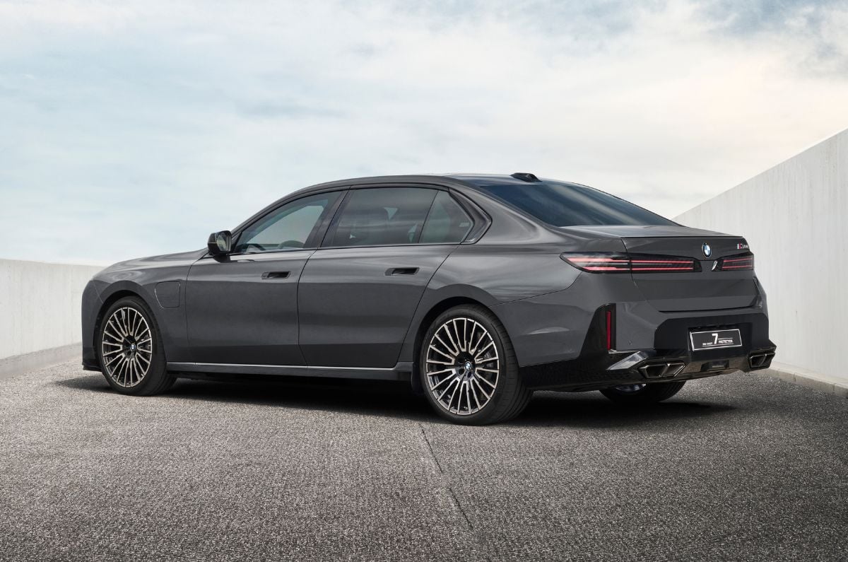 BMW Concept 7 Protection rear quarter