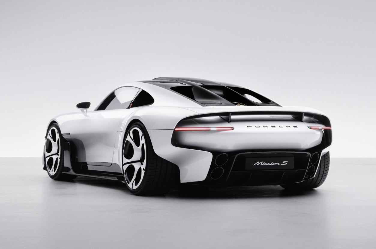 Porsche Mission S concept previews new model above 911