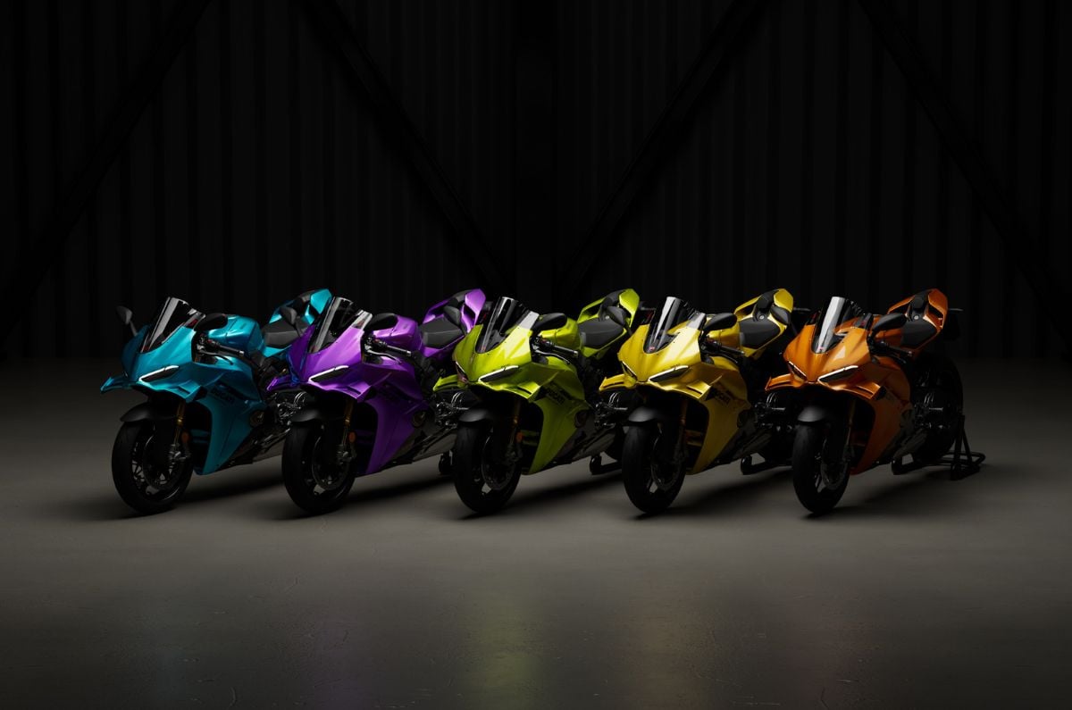 Ducat Factory Made's five colour options (blue, purple, light green, yellow and orange) from Automobili Lamborghini's Ad Personam program.