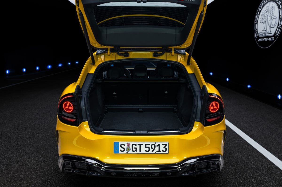 Mercedes-AMG GT SUV boot