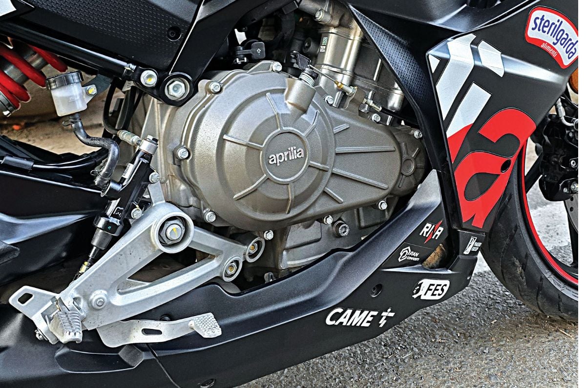 Aprilia RS 457 GP replica engine
