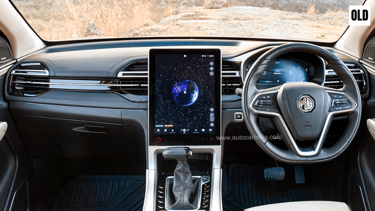 Old MG Hector facelift dashboard Old MG Hector facelift dashboard