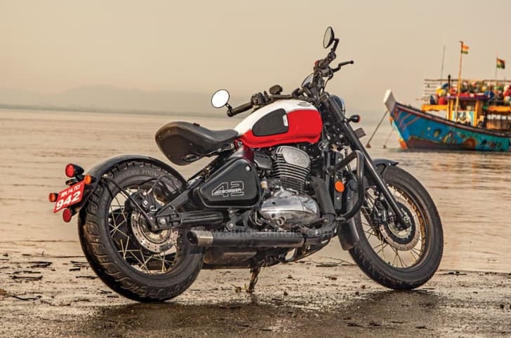 Jawa 42 Bobber