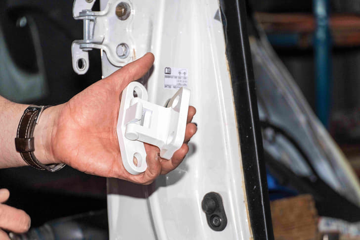 jcbl bulletproof car