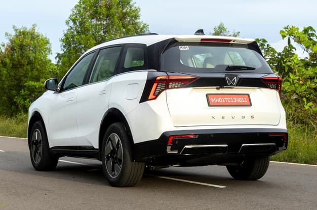 Mahindra XEV 9S rear design Mahindra XEV 9S rear design