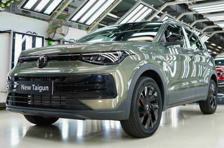 Volkswagen Taigun GT facelift front quarter static