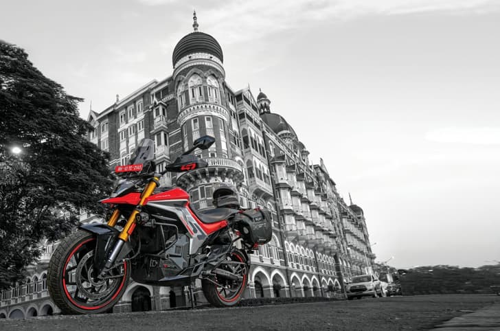 Ultraviolette X-47 at the Taj