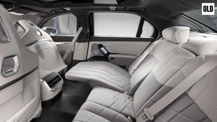 BMW 7 Series facelift interior old