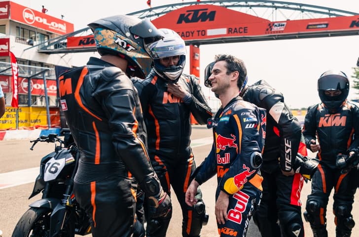 Dani Pedrosa talking to racers at the KTM Cup
