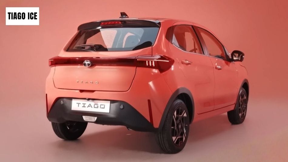 Tata Tiago ICE rear quarter static